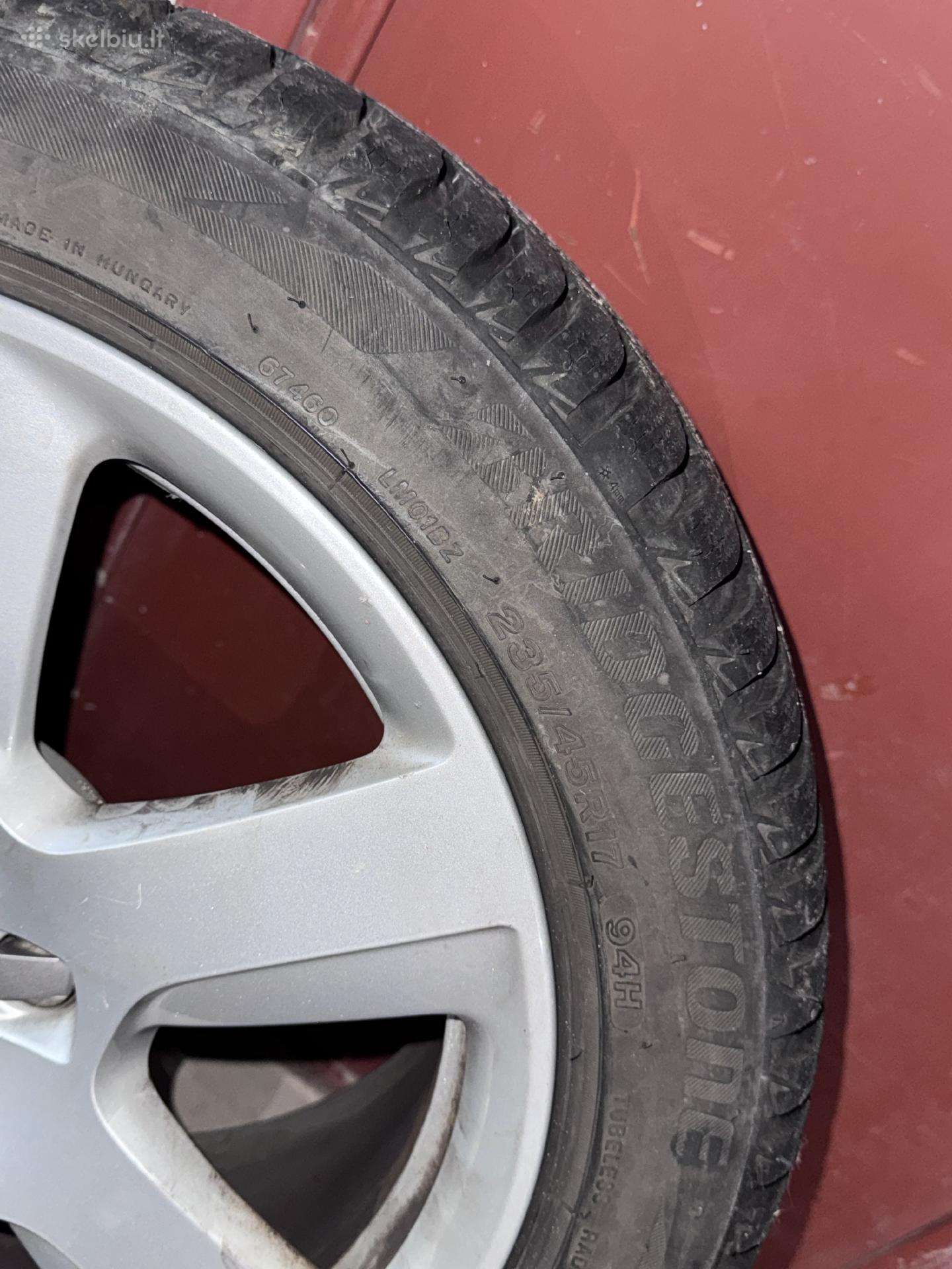 Bridgestone, всесезонные 235/45 R17