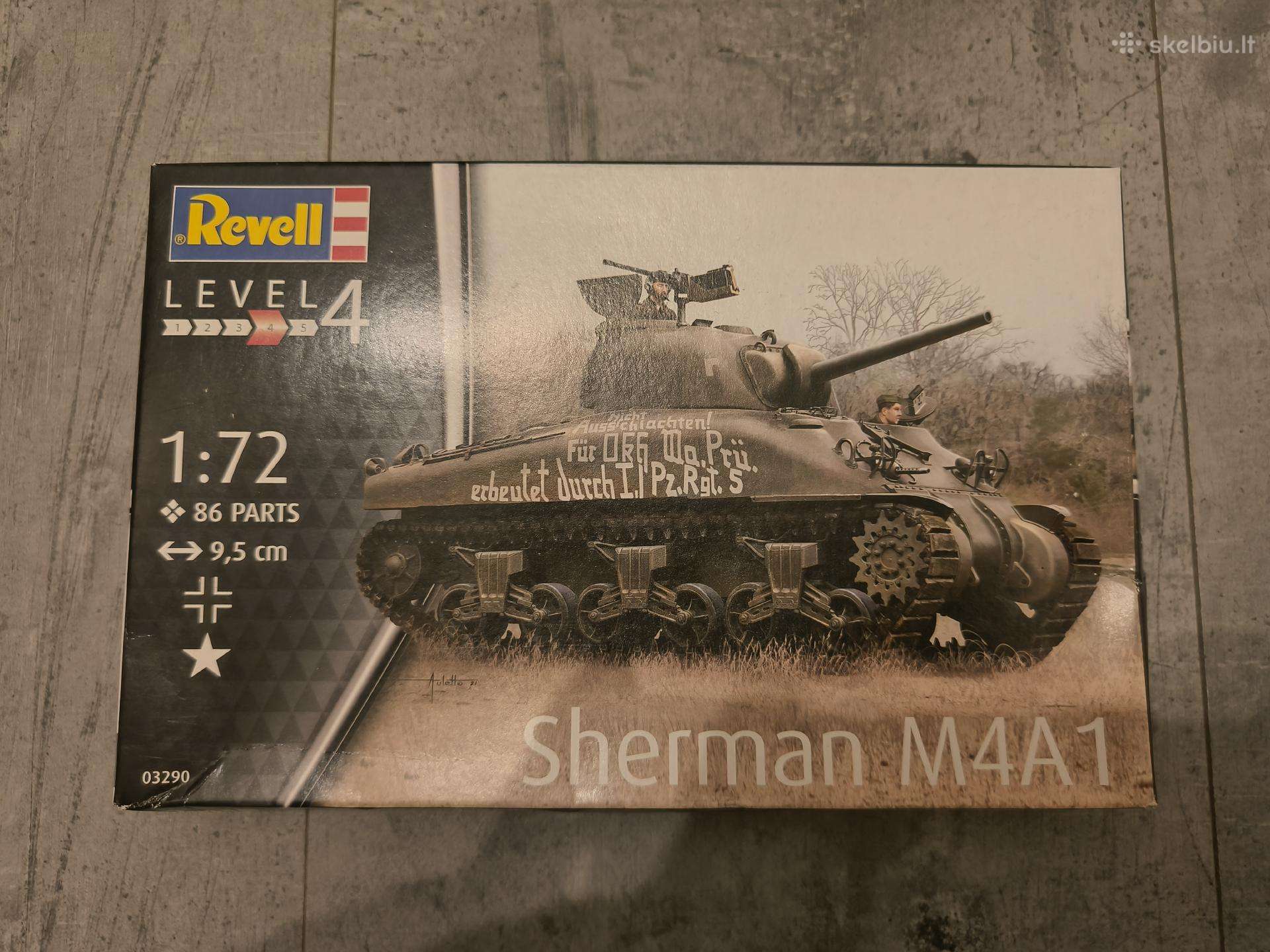 Revell - Sherman M4a1, 1/72
