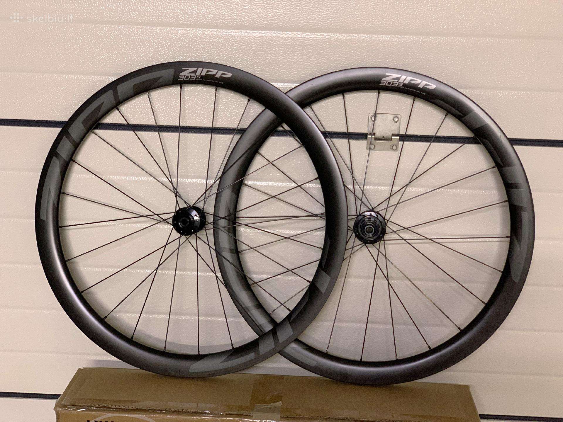 Zipp 303s