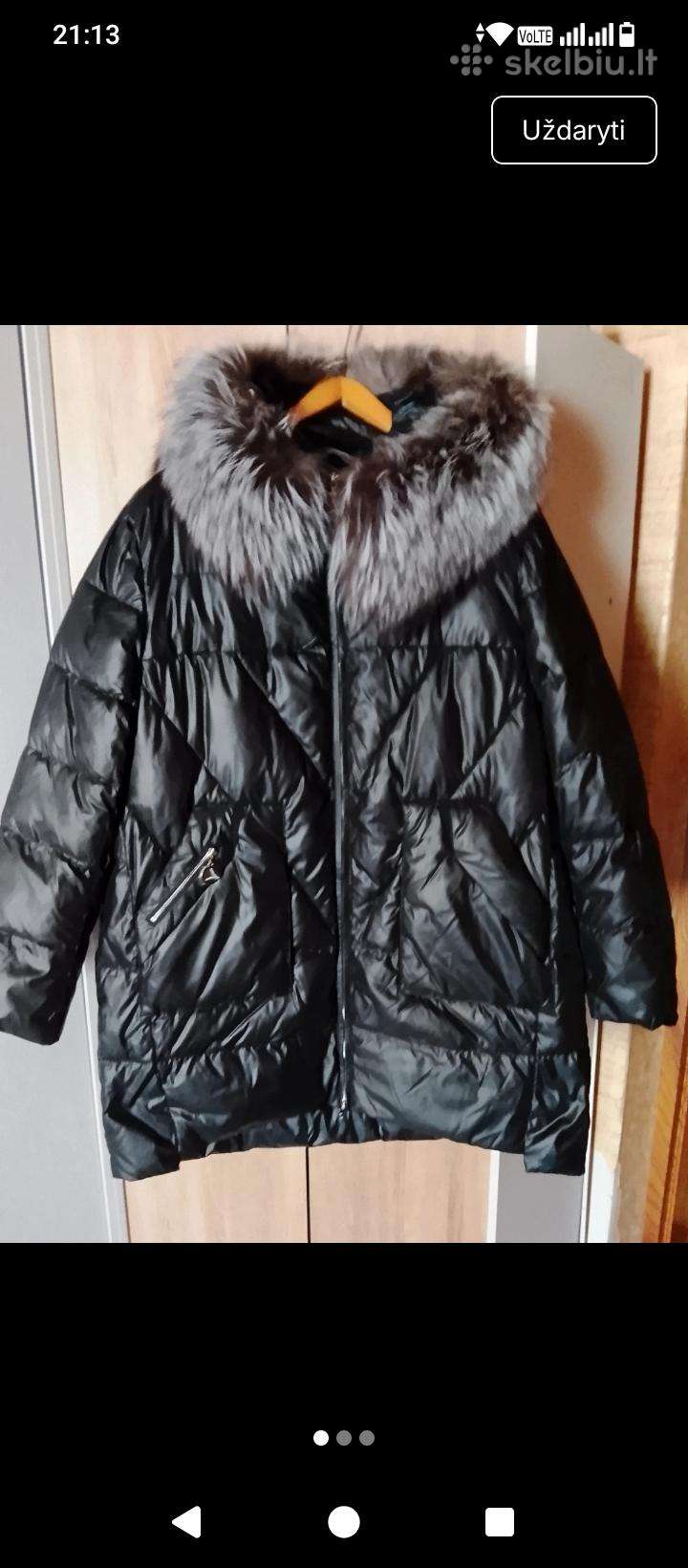 Dvi pūkinės striukes