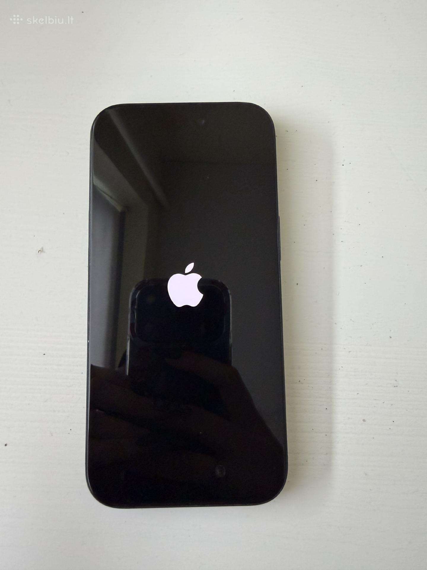 iPhone 15