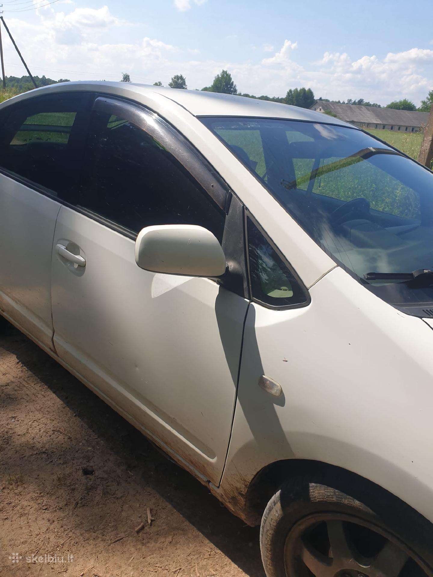 Parduodu automobilį dalimis