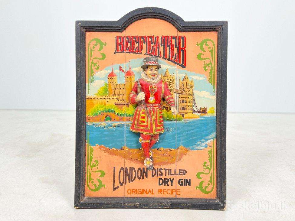 Medinė iškaba / dekoracija "Beefeater"