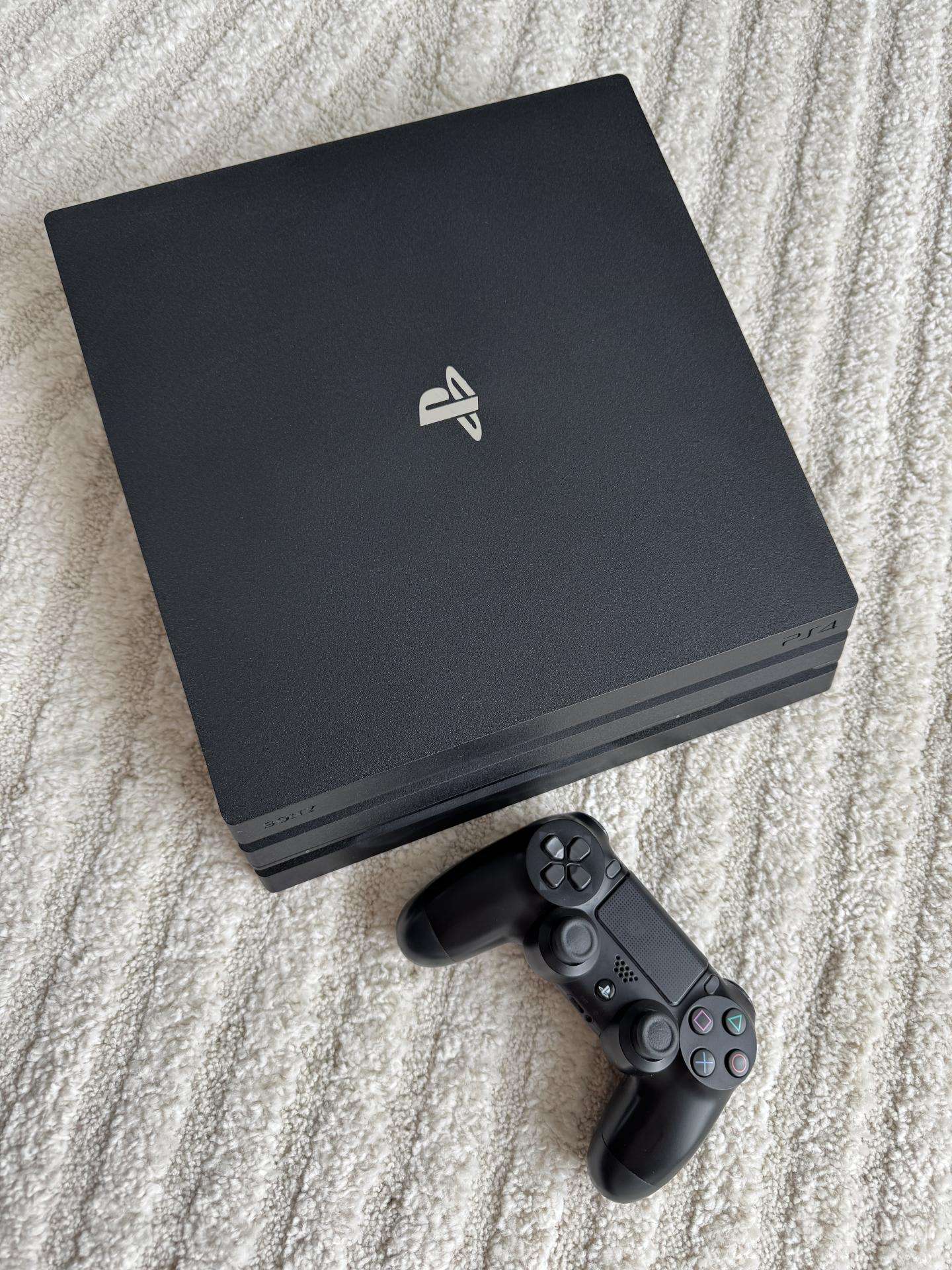 Playstation 4 Pro 1tb ps4 pro