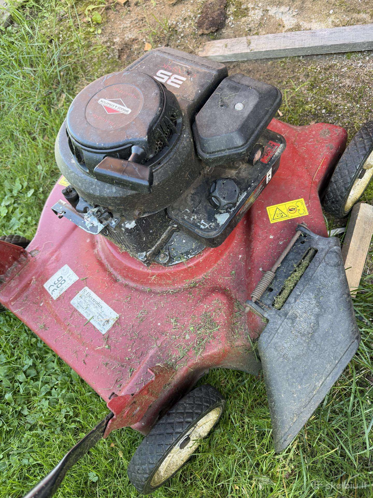 Žoliapjovė Partner 3550sm su Briggs & Stratton