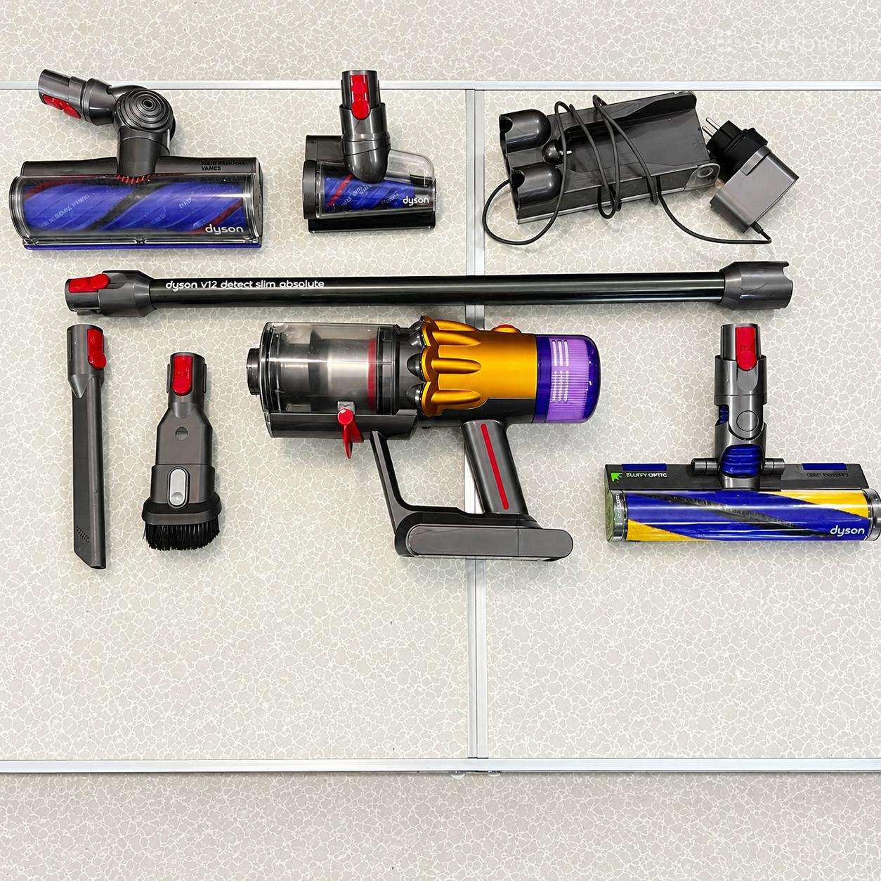 Dyson V12 Detect Slim Absolute