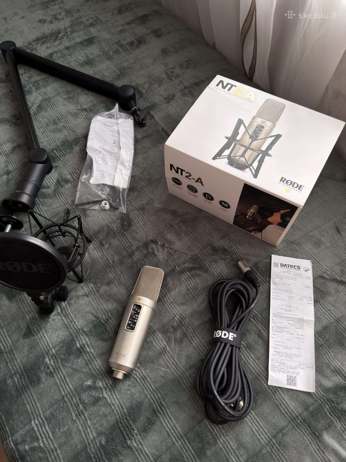 Rode Nt-2a mikrofonas su stovu