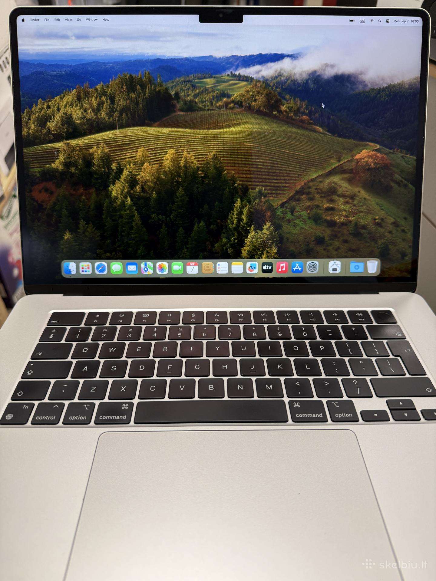 Parduodame MacBook Air (15-inch, M2, 2023)