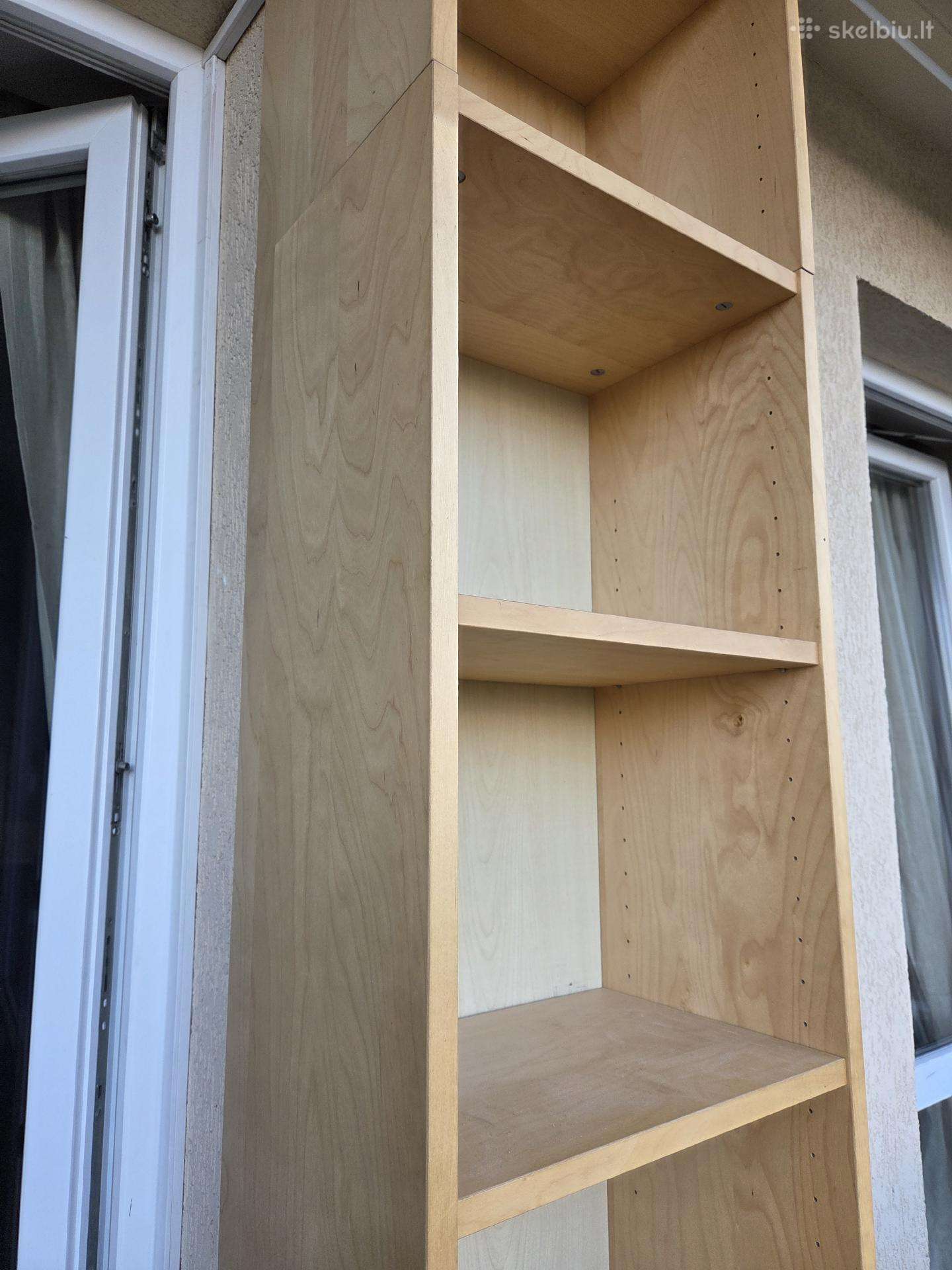 Ikea Billy knygų spinta su paaukštinimu