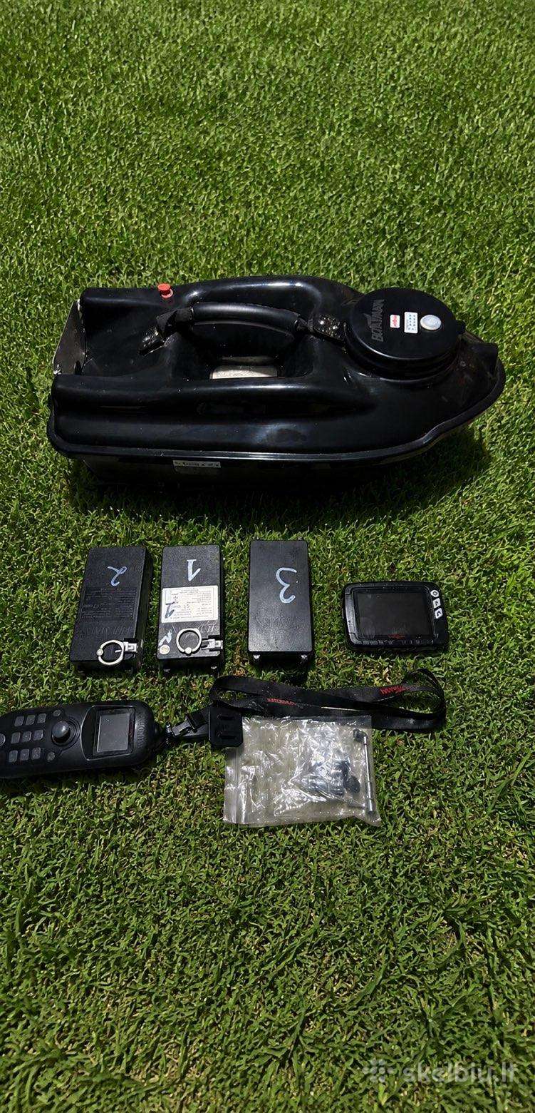 Boatman actor GPS sonar