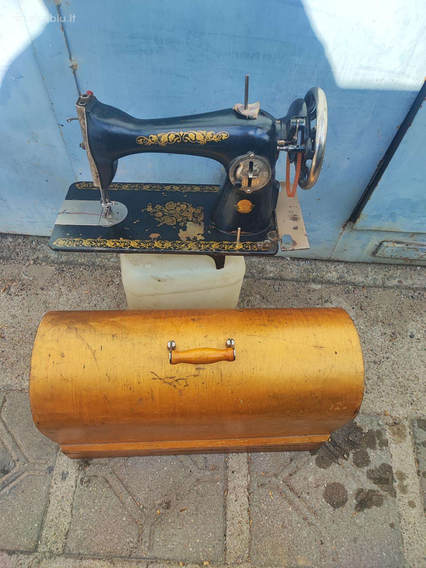 Singer