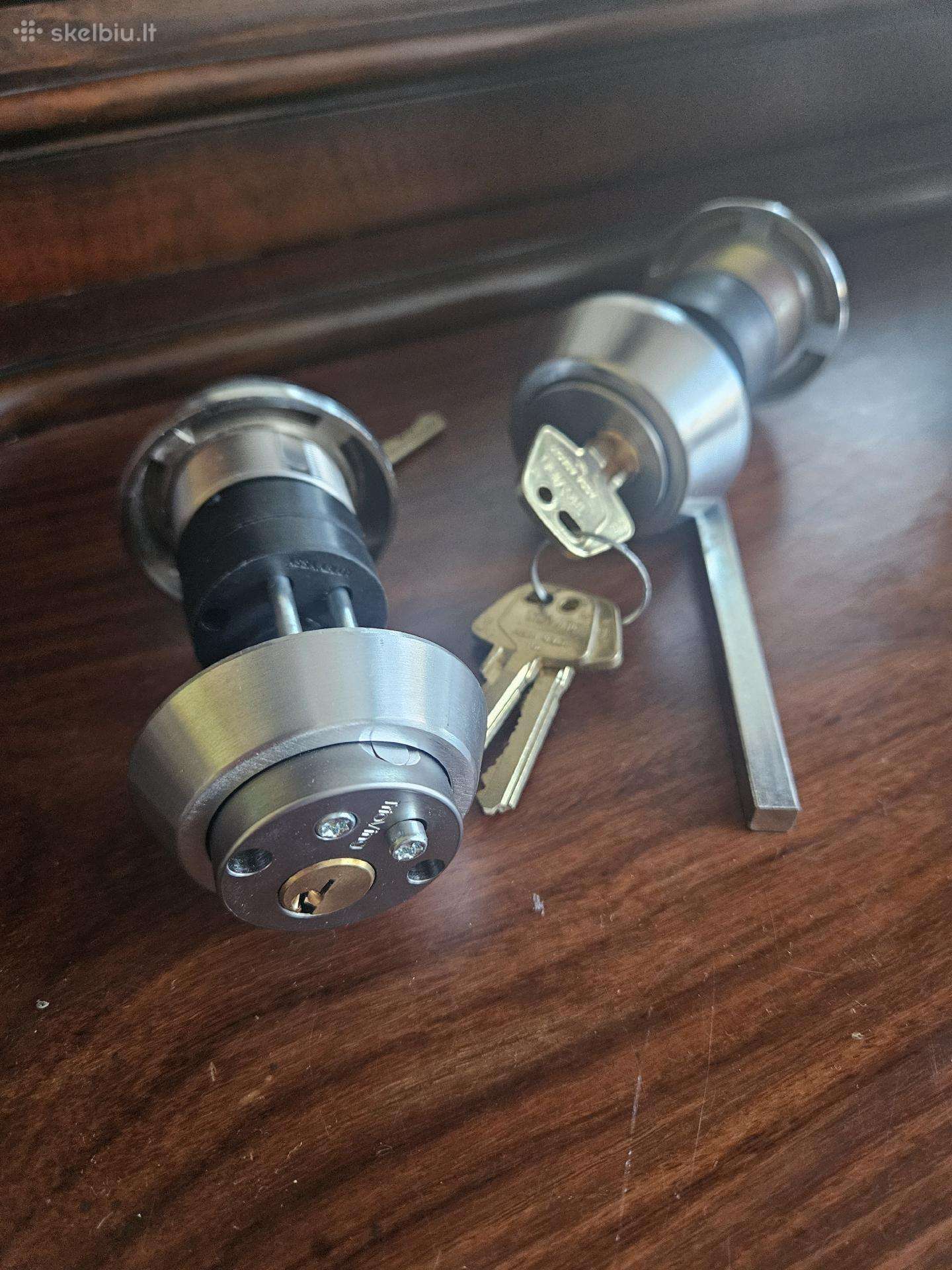 Trioving / Assa Abloy d12 dvipus.cilindr.spyna