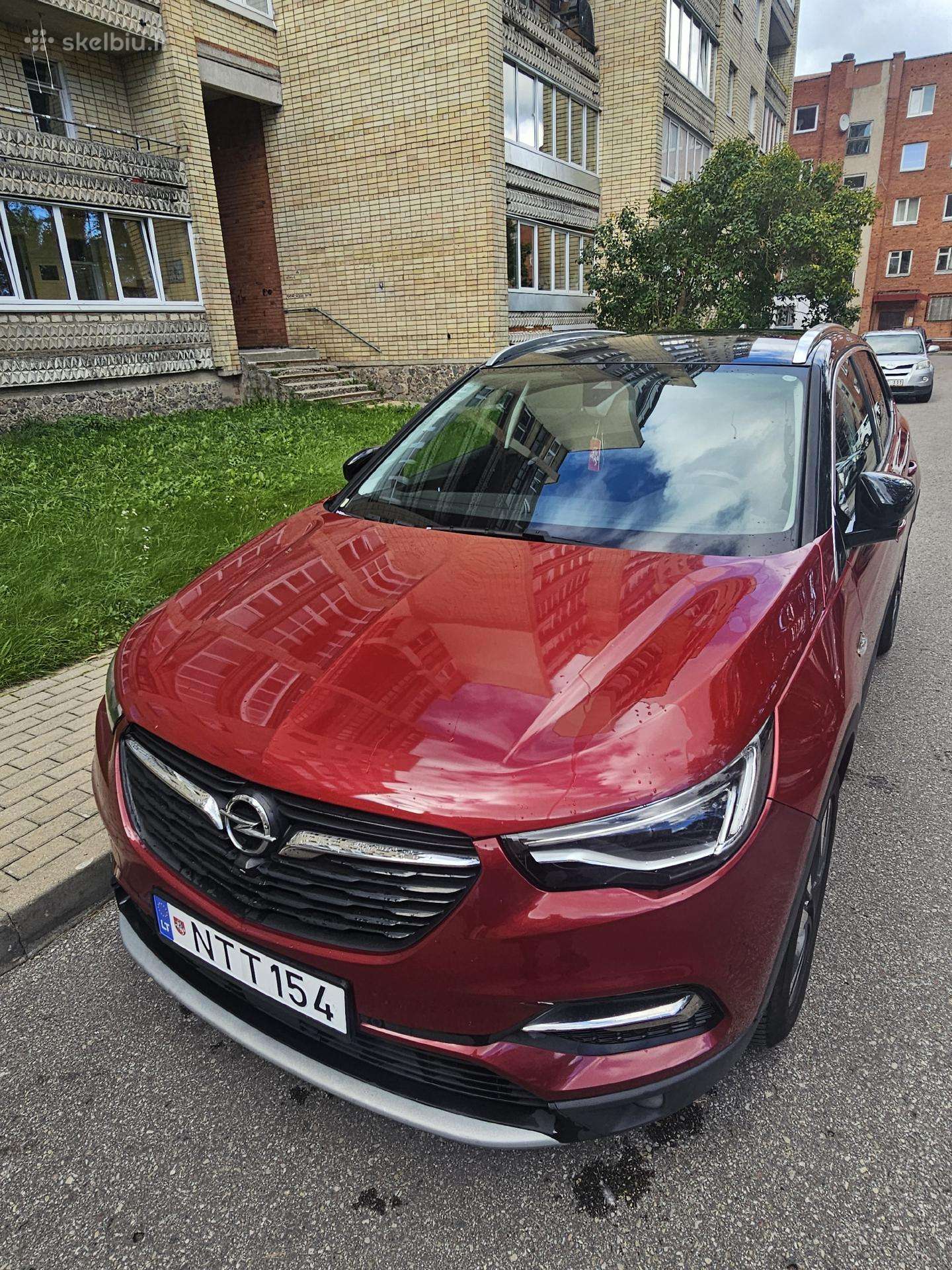 Opel grosland x