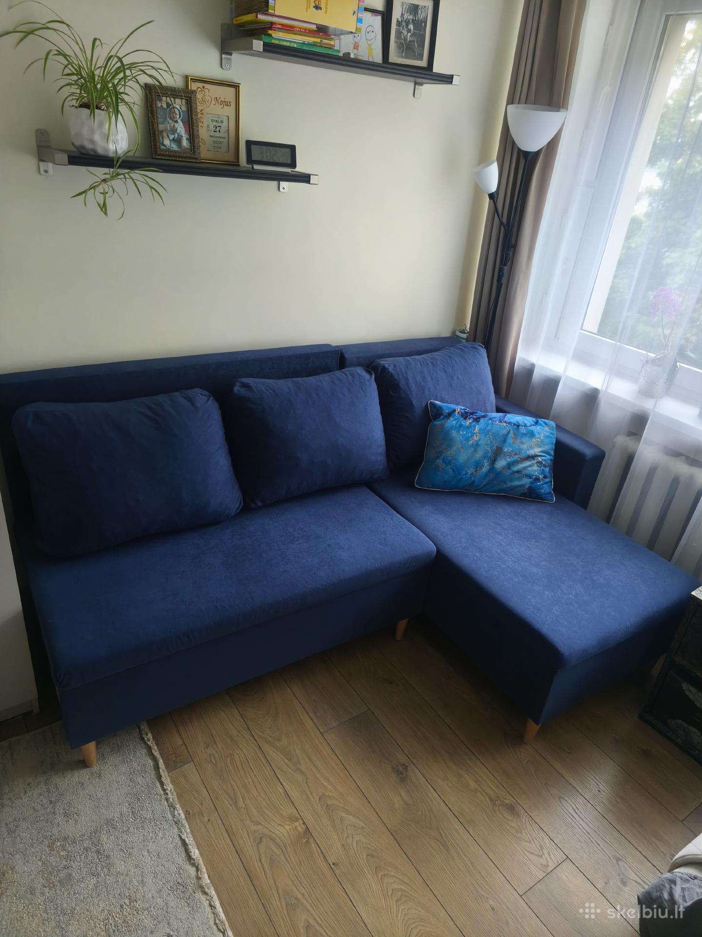 Lova- sofa
