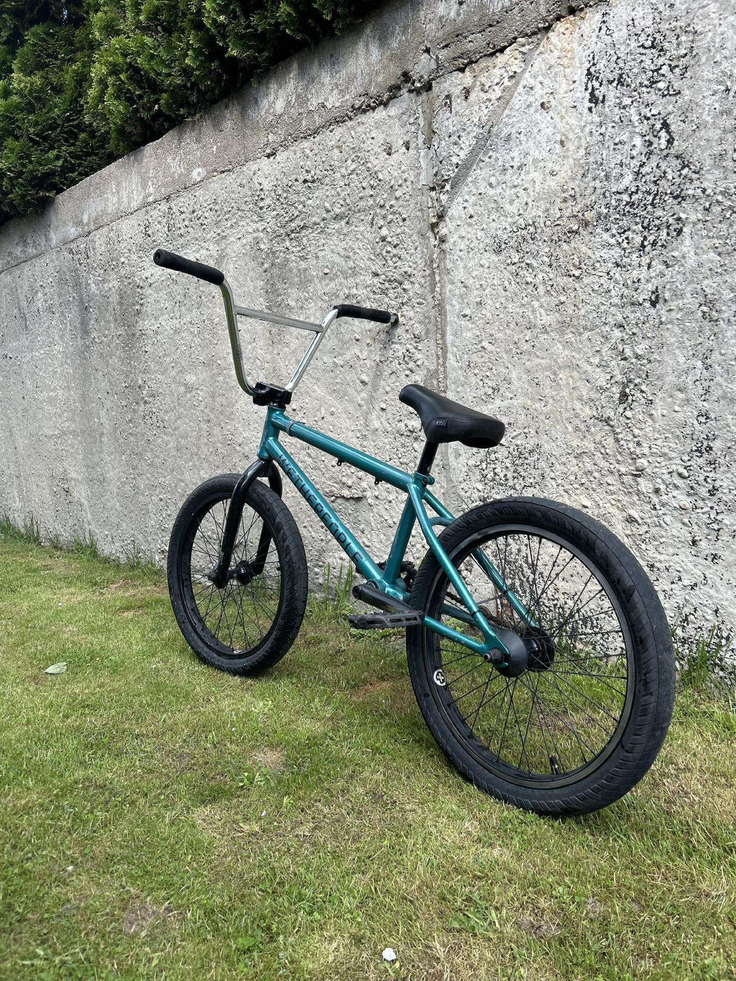 Parduodamas Wethepeople BMX