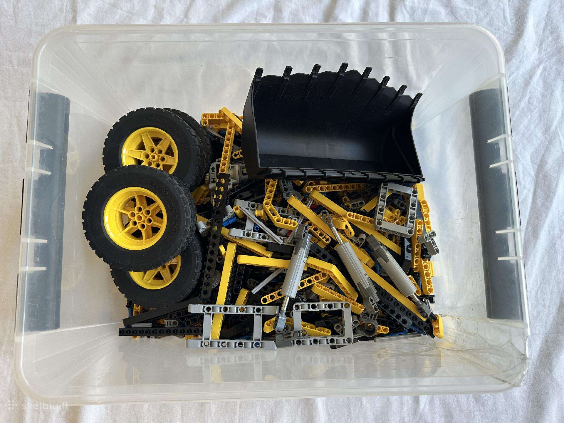 Lego Technic 42030 dalys