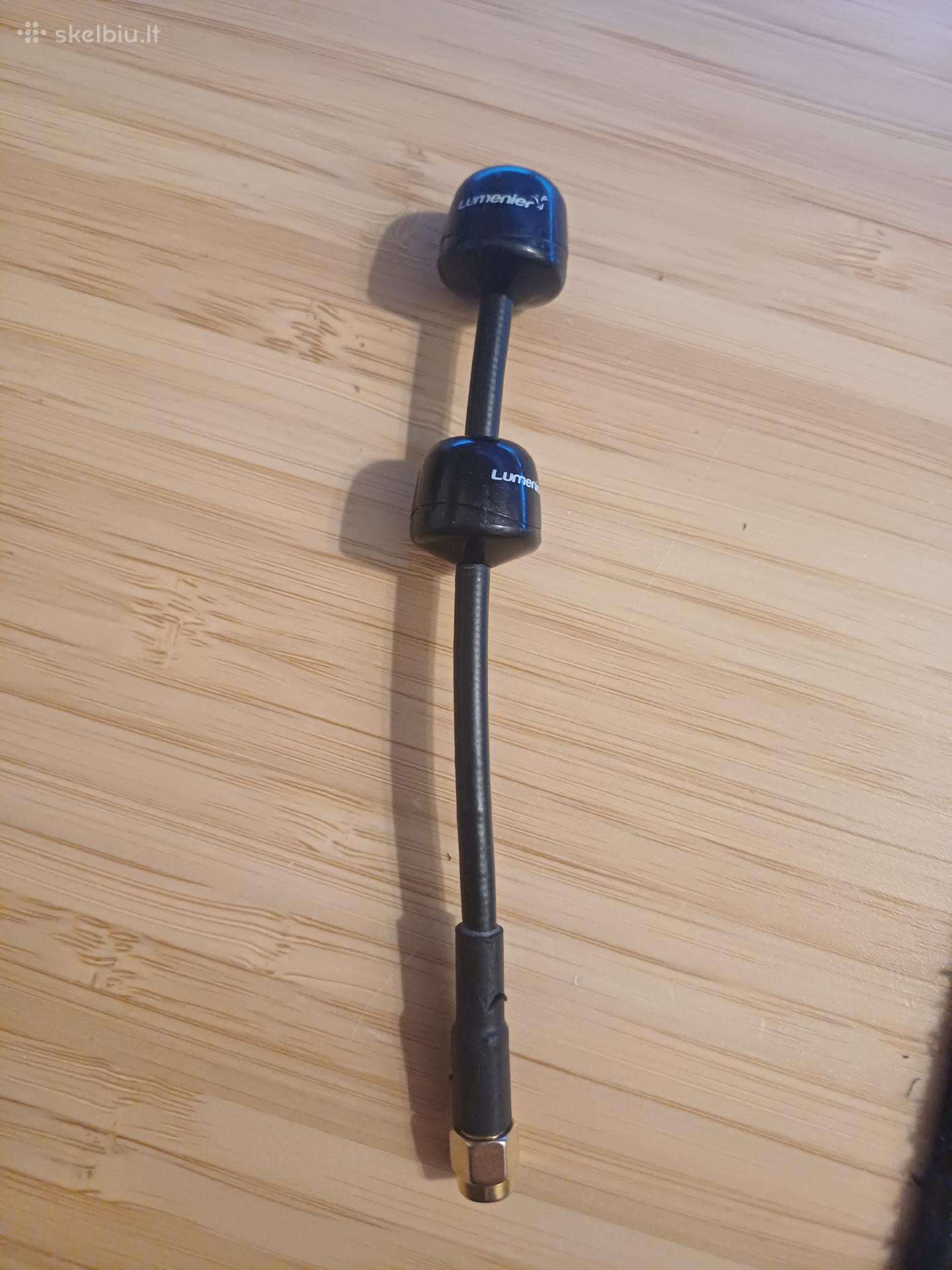 Lumenier Double Axii antena
