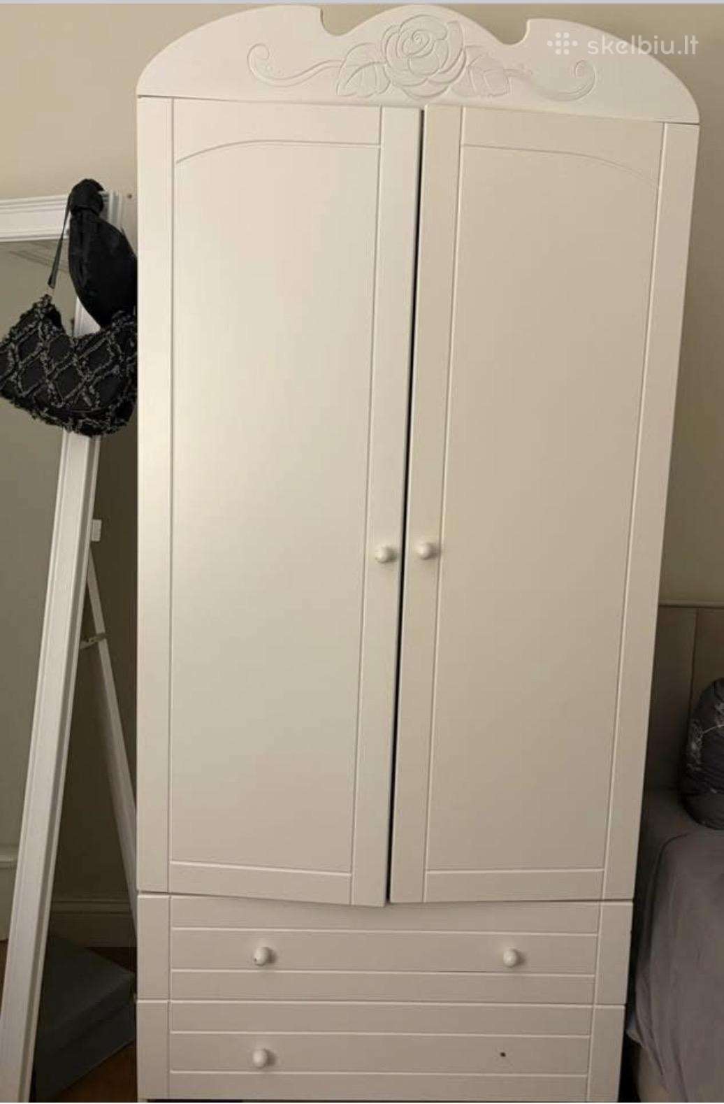 Parduodamos dvi Meblik spintos, 180*90cm