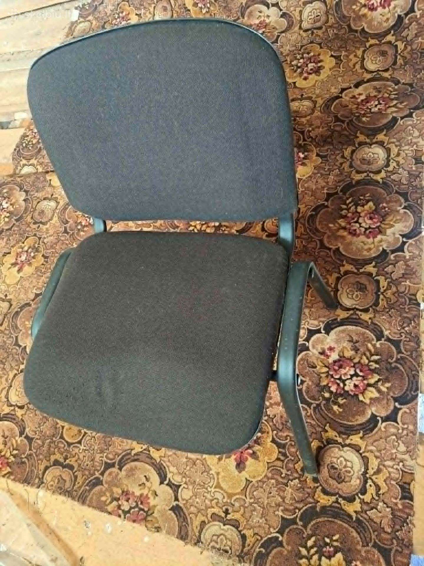 Parduodamos kėdės