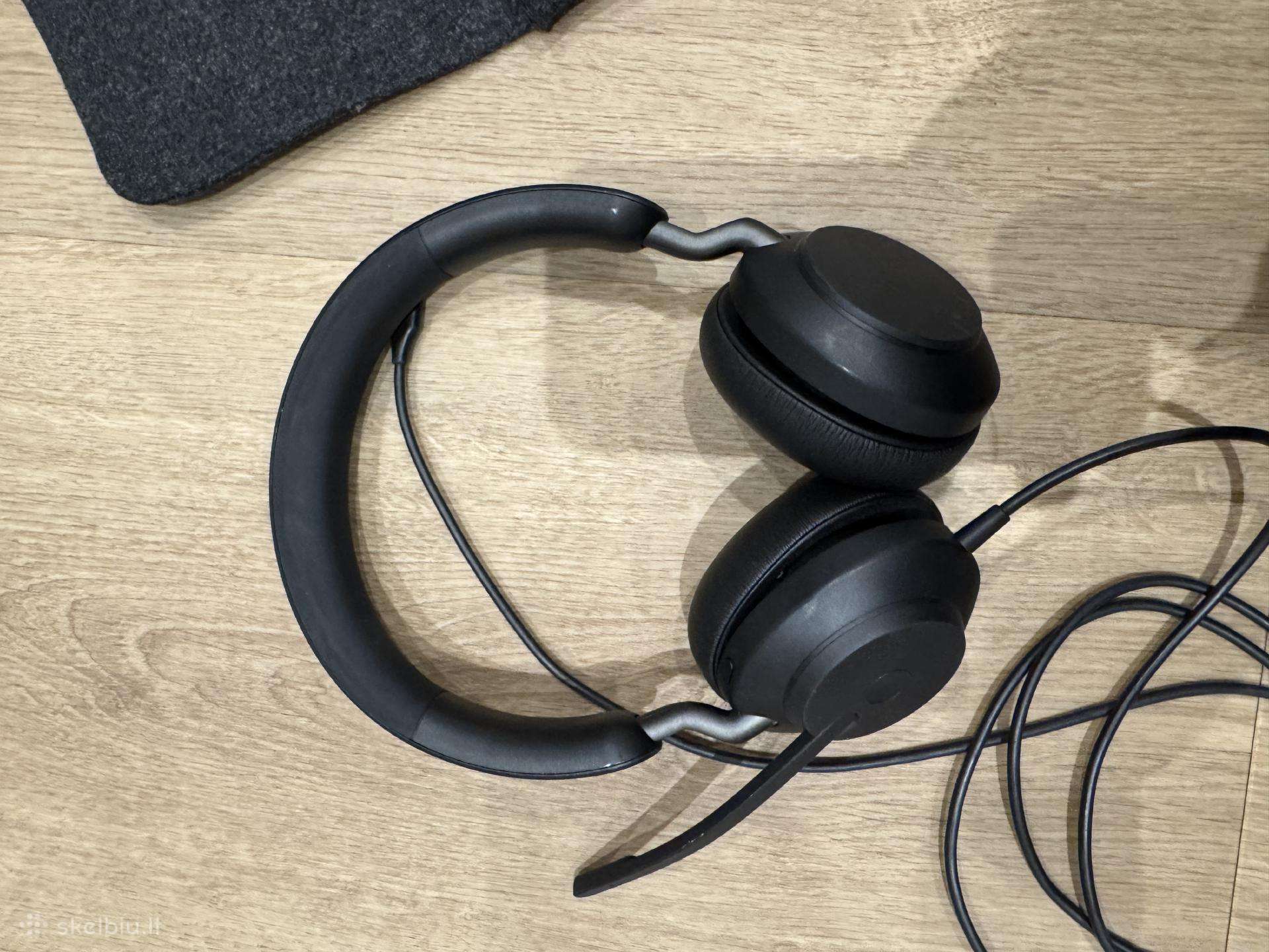 Jabra ausines
