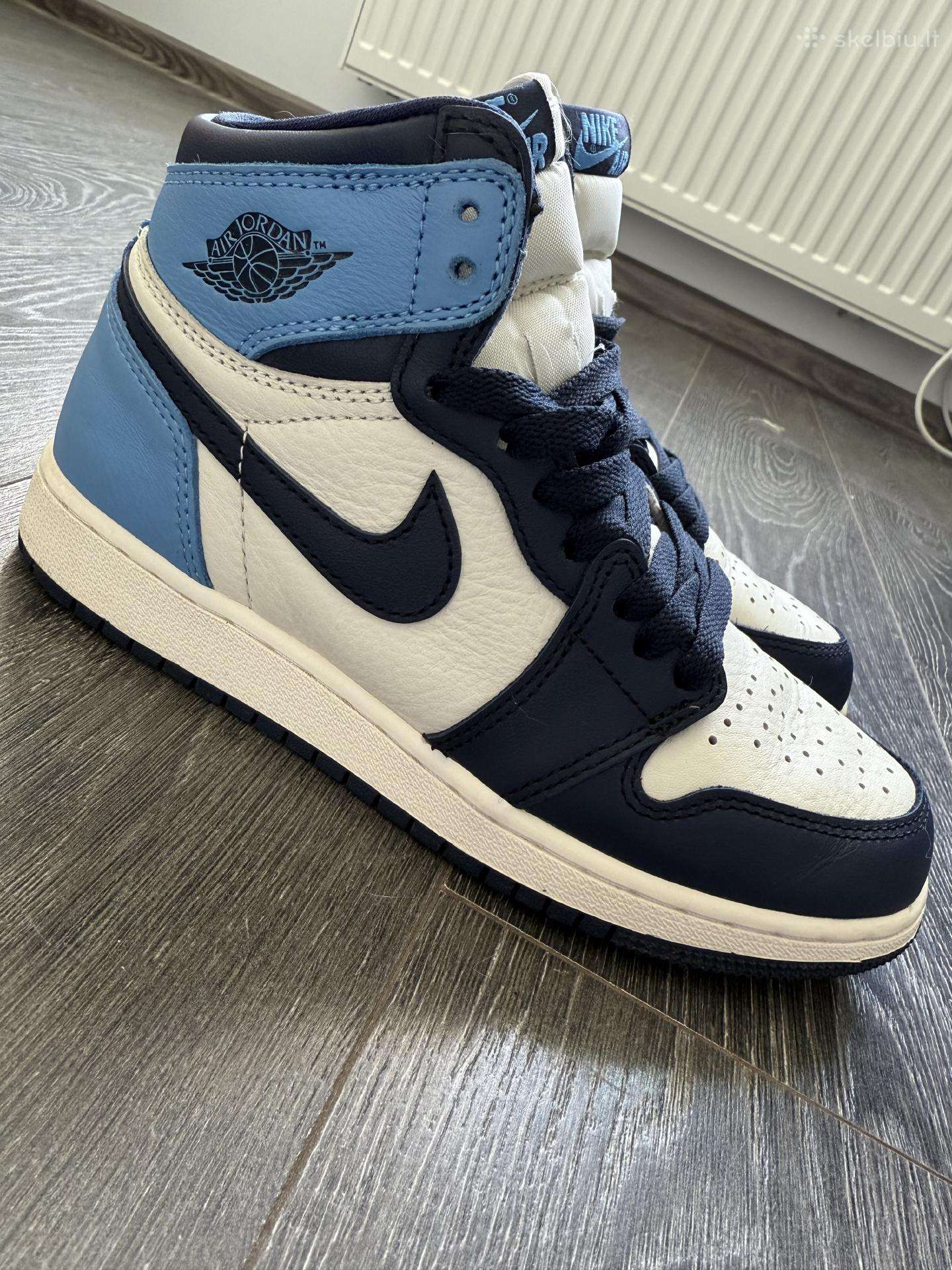 Air Jordan 1 high obsidian university blue kedai