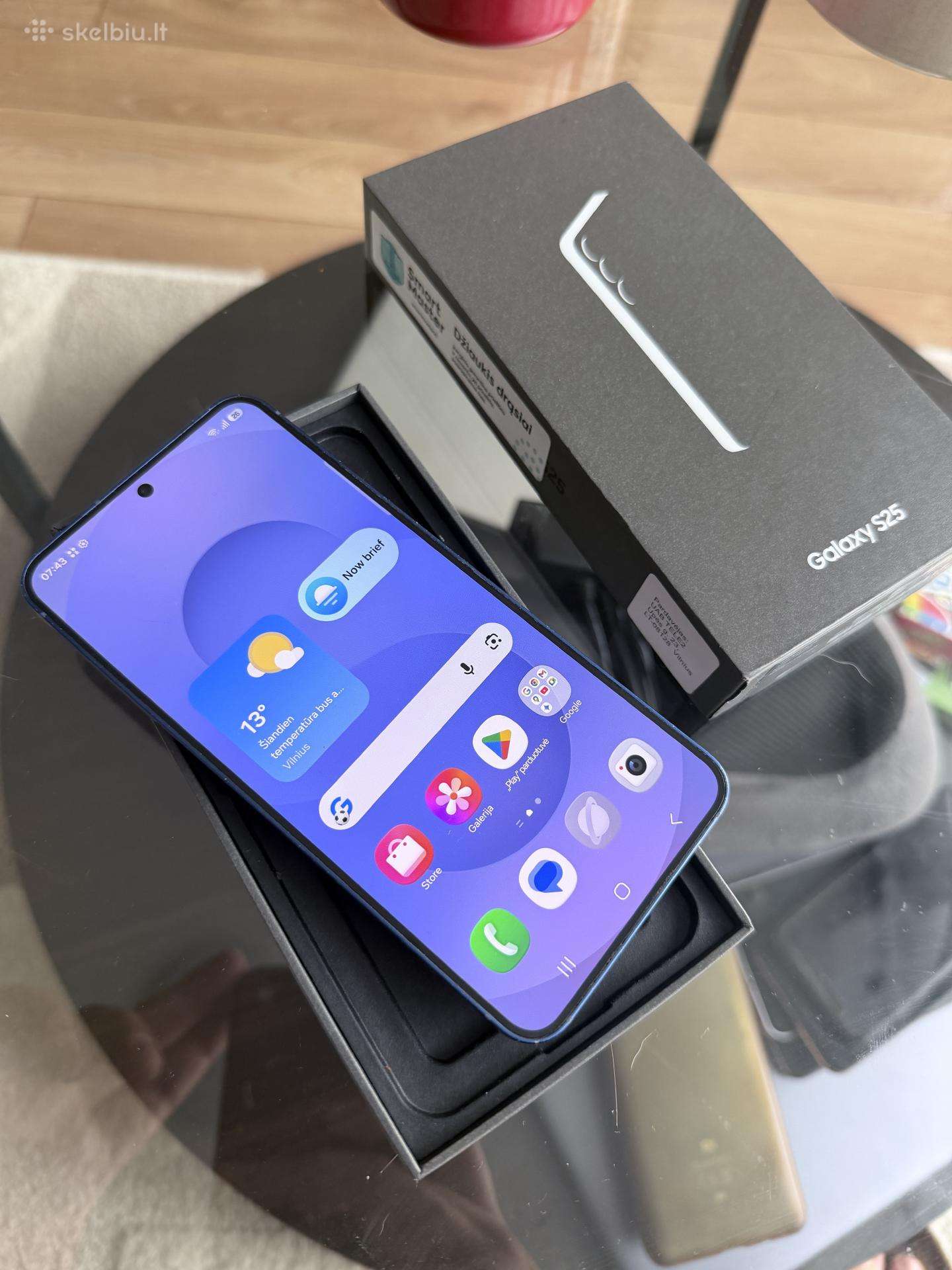 Samsung S25