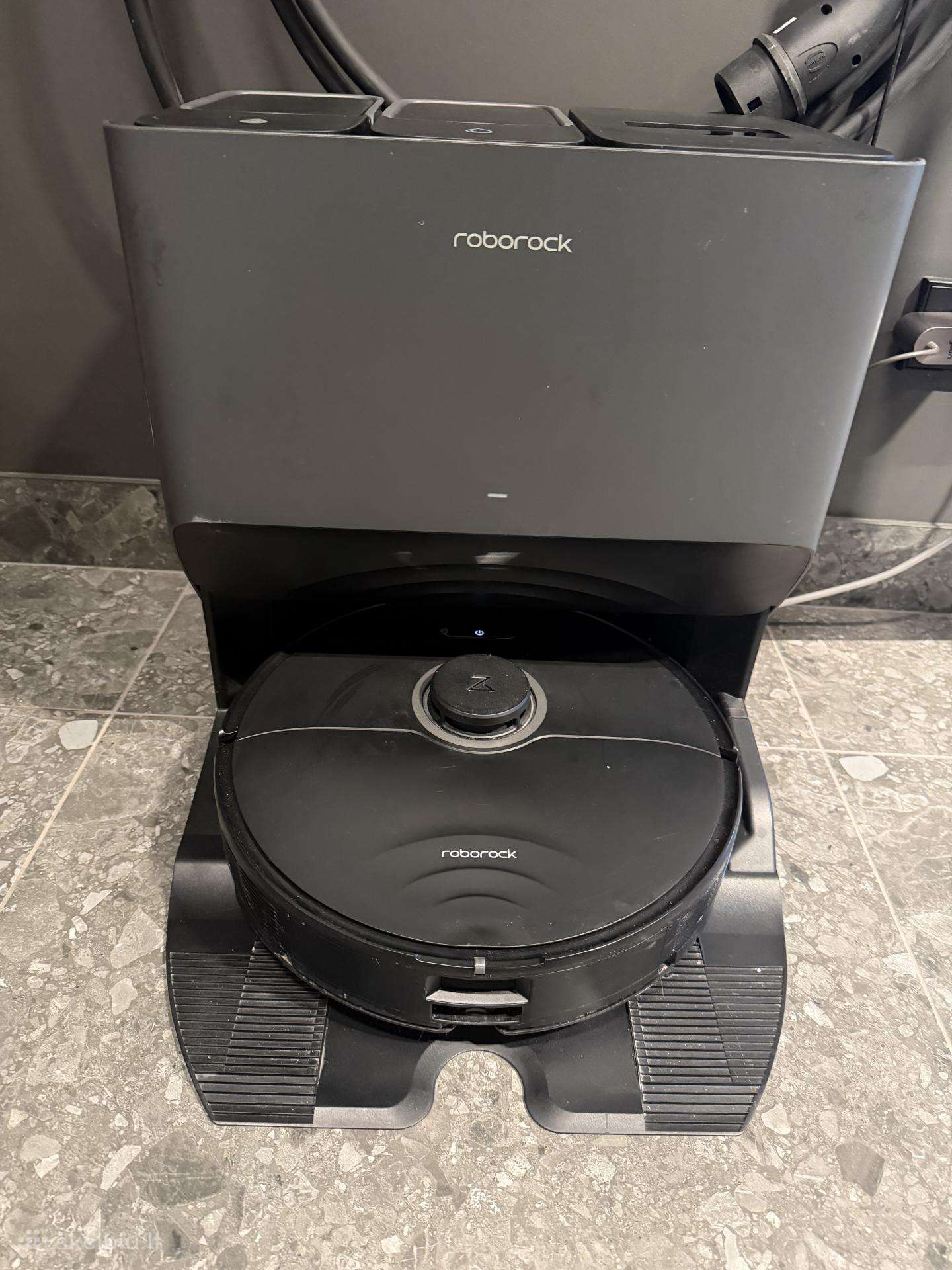 Roborock S8 Pro Ultra – juodos spalvos