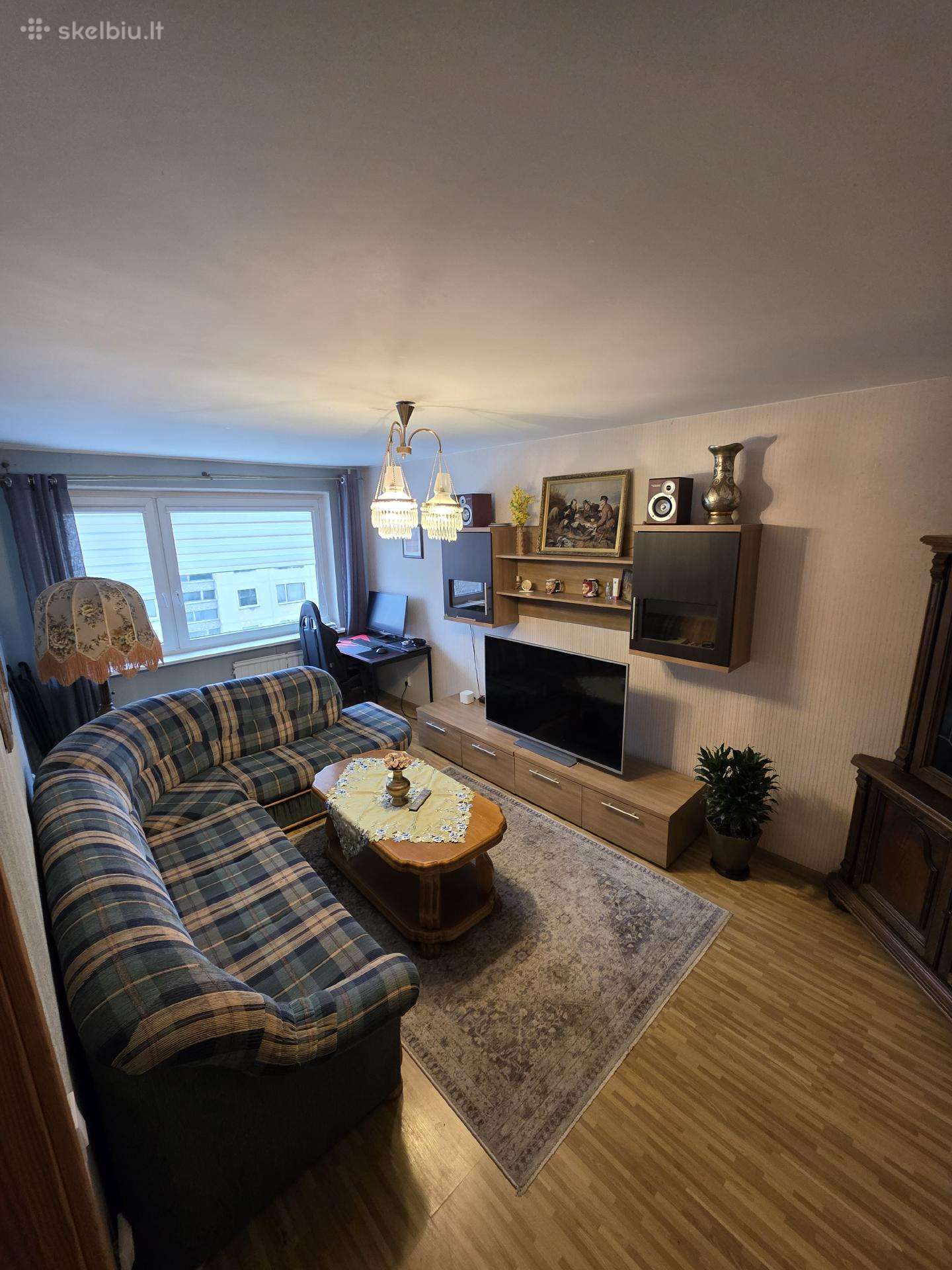 Atiduodu sofa Skubei Šiandien