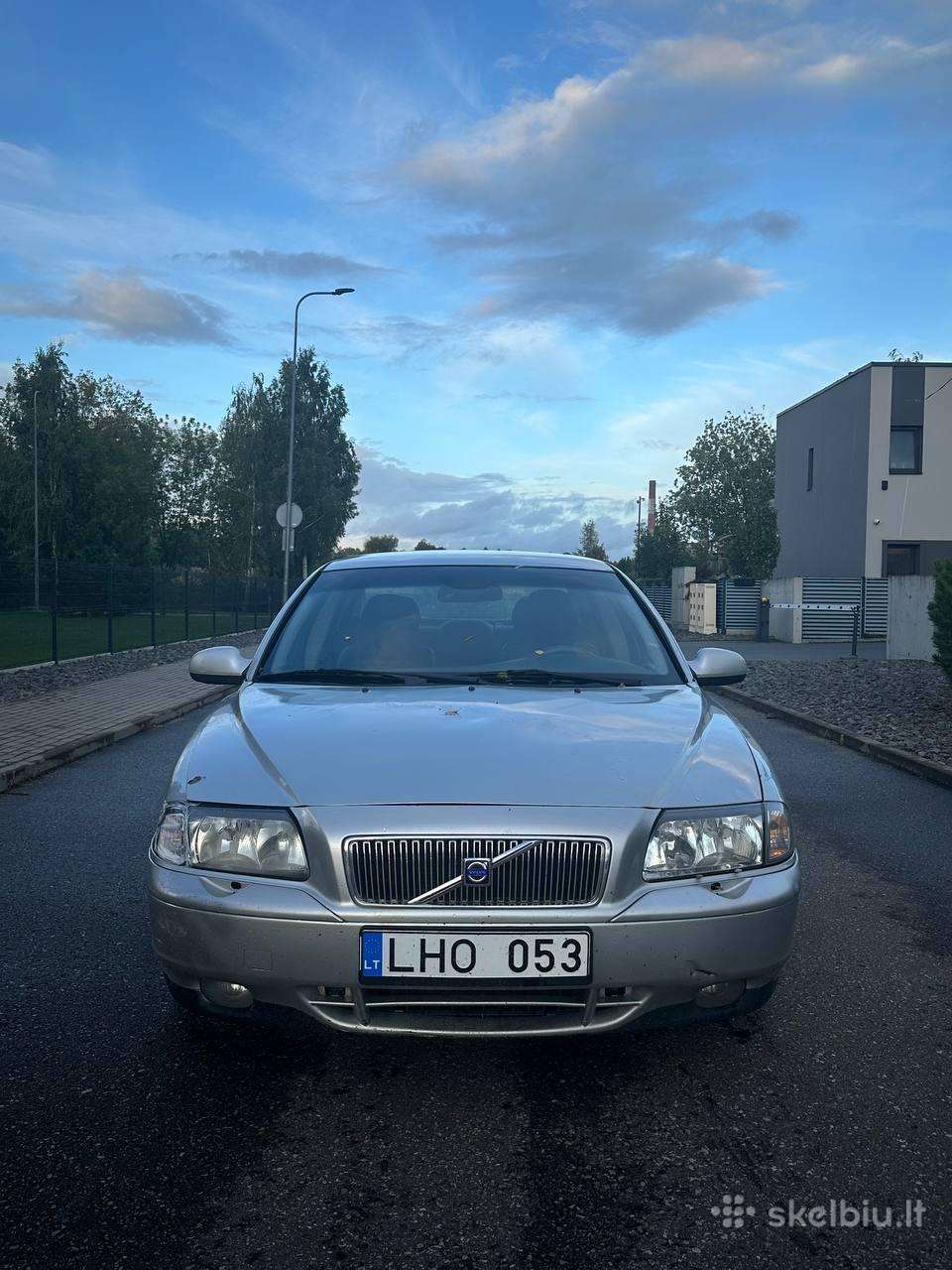 Volvo 2.4 dujos/benzinas