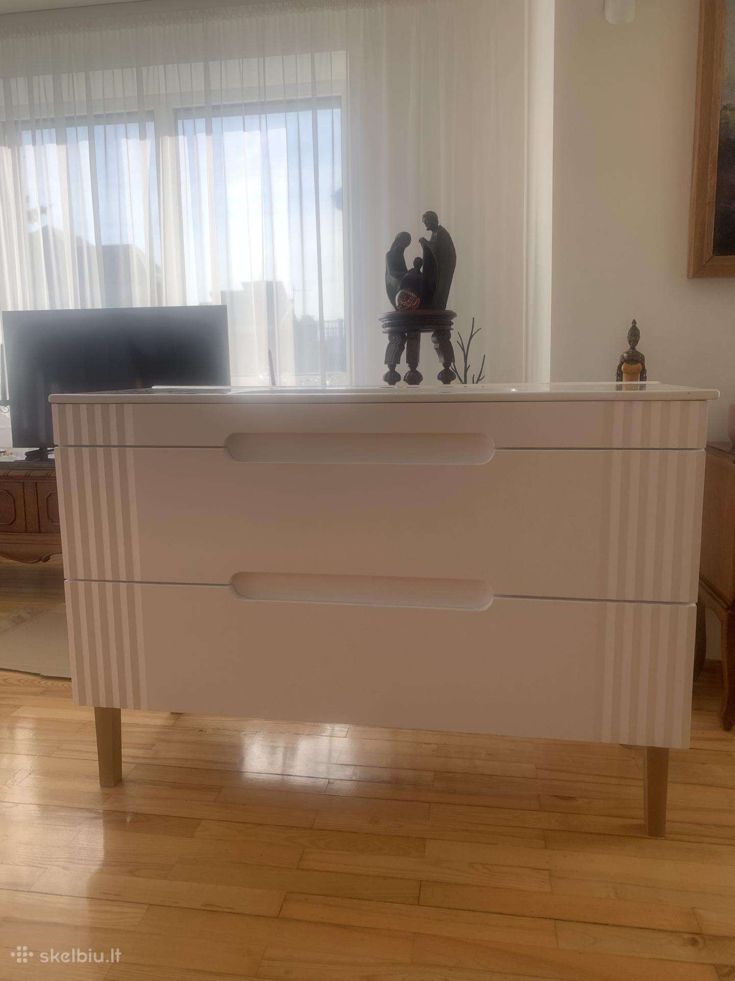 Nauja vonios spintelė 1,20 cm su kriaukle