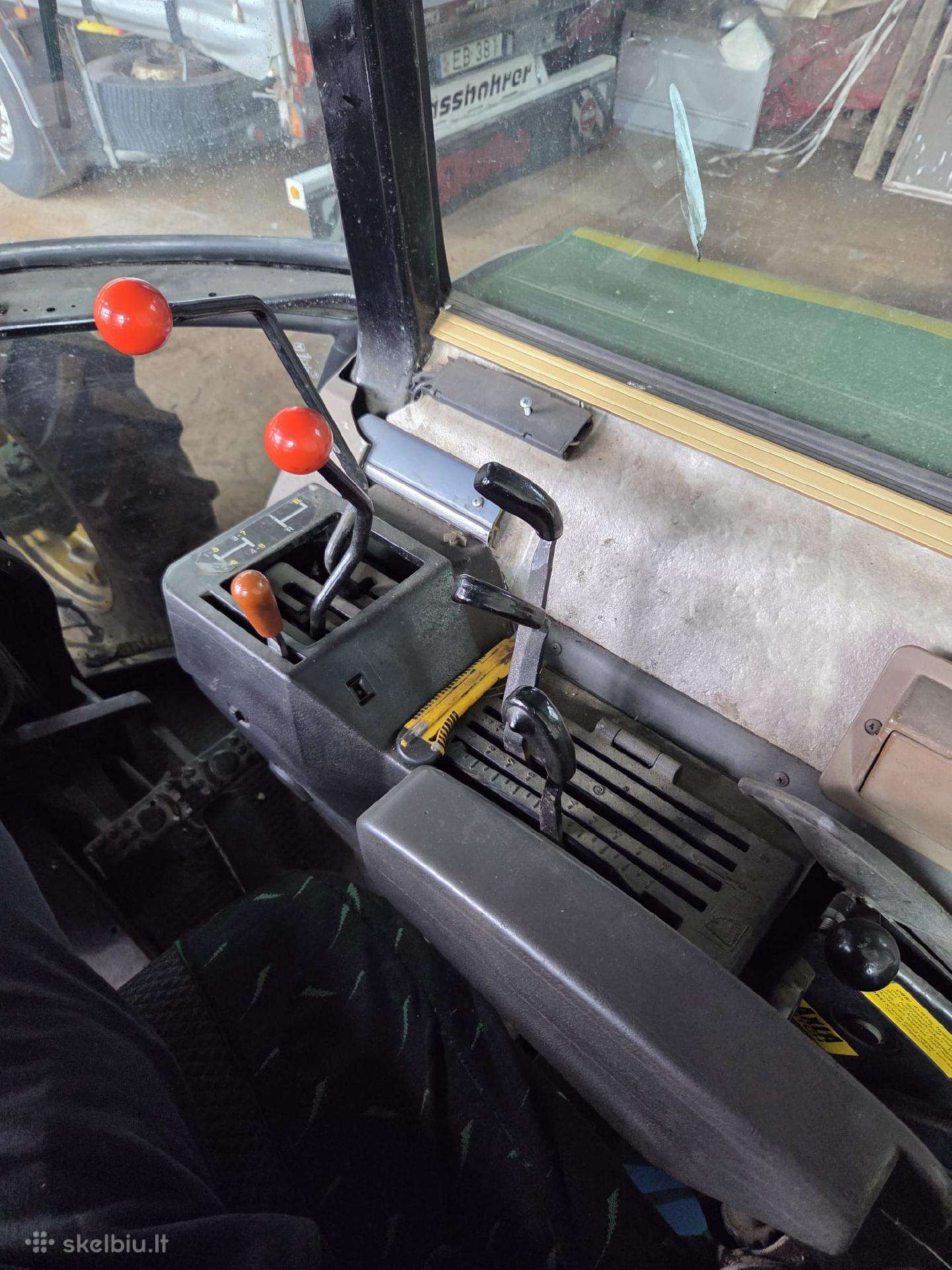 John Deere 2040 S, тракторы