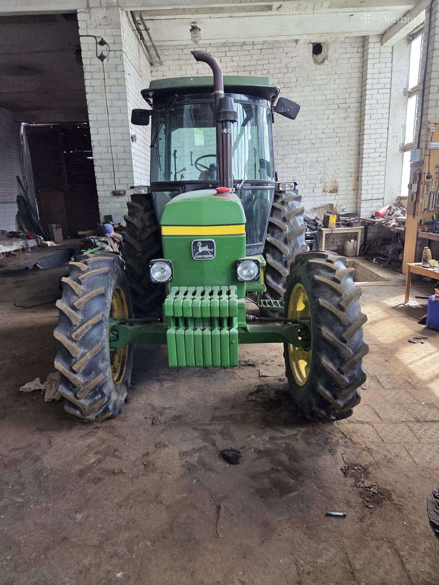 John Deere 2040 S, тракторы