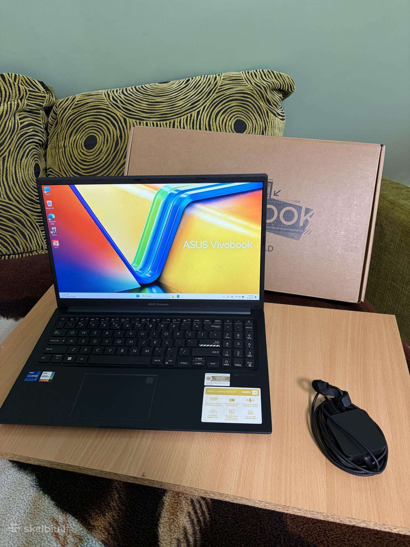 Asus vivobook 15 i7-1225u 16gb 512gb