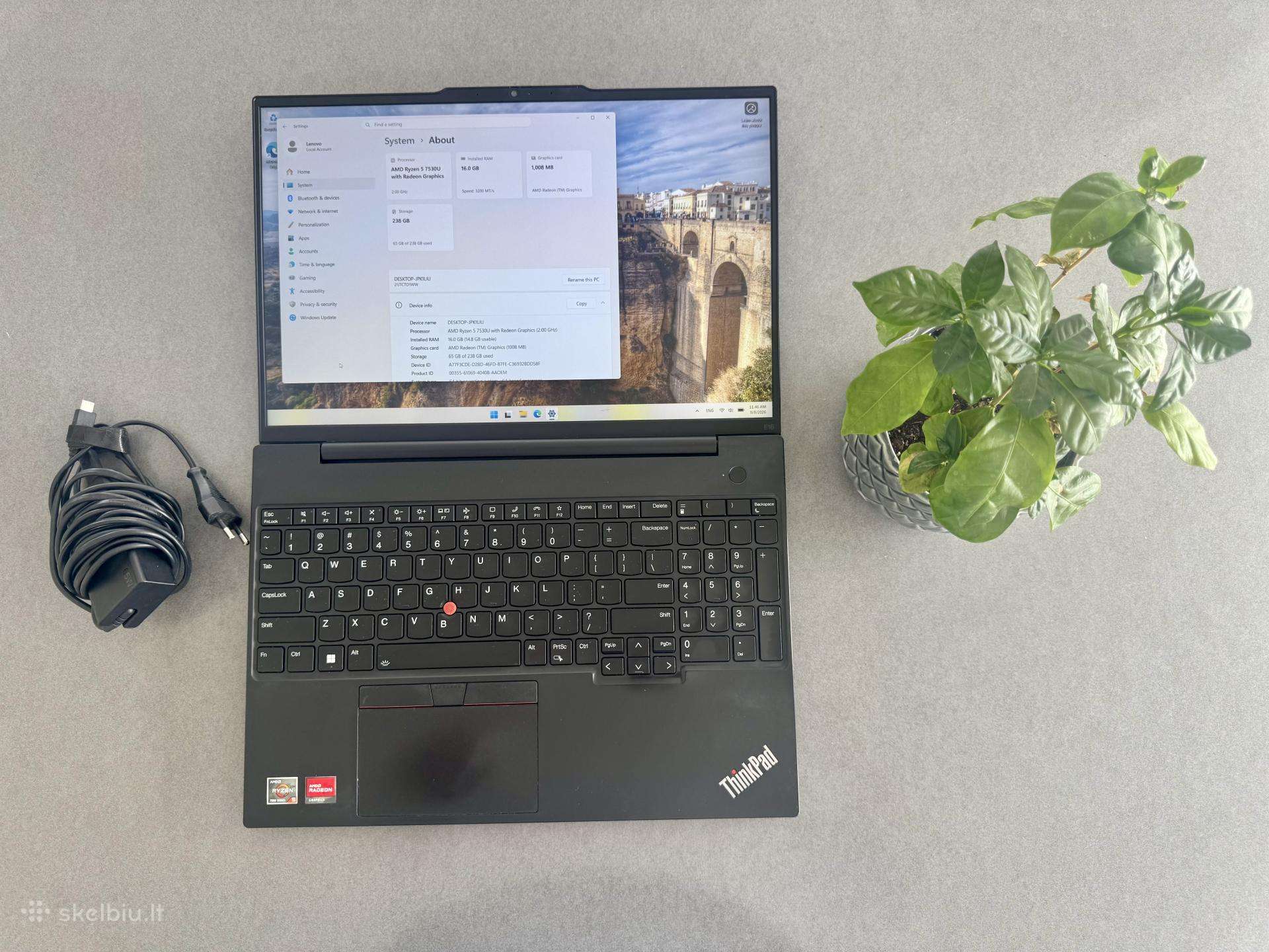 Thinkpad E16 16" R5-7530u 16gb 256gb Win11 Pro