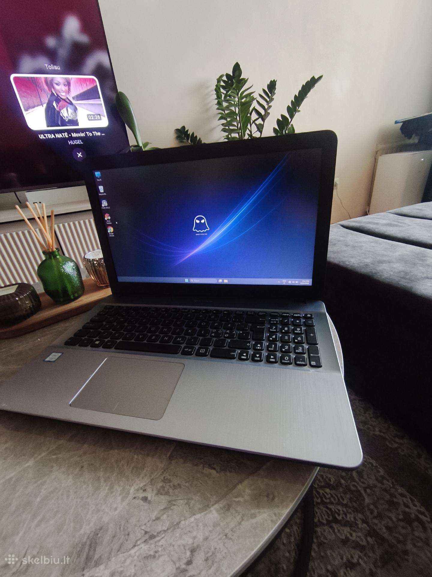 Asus R541u