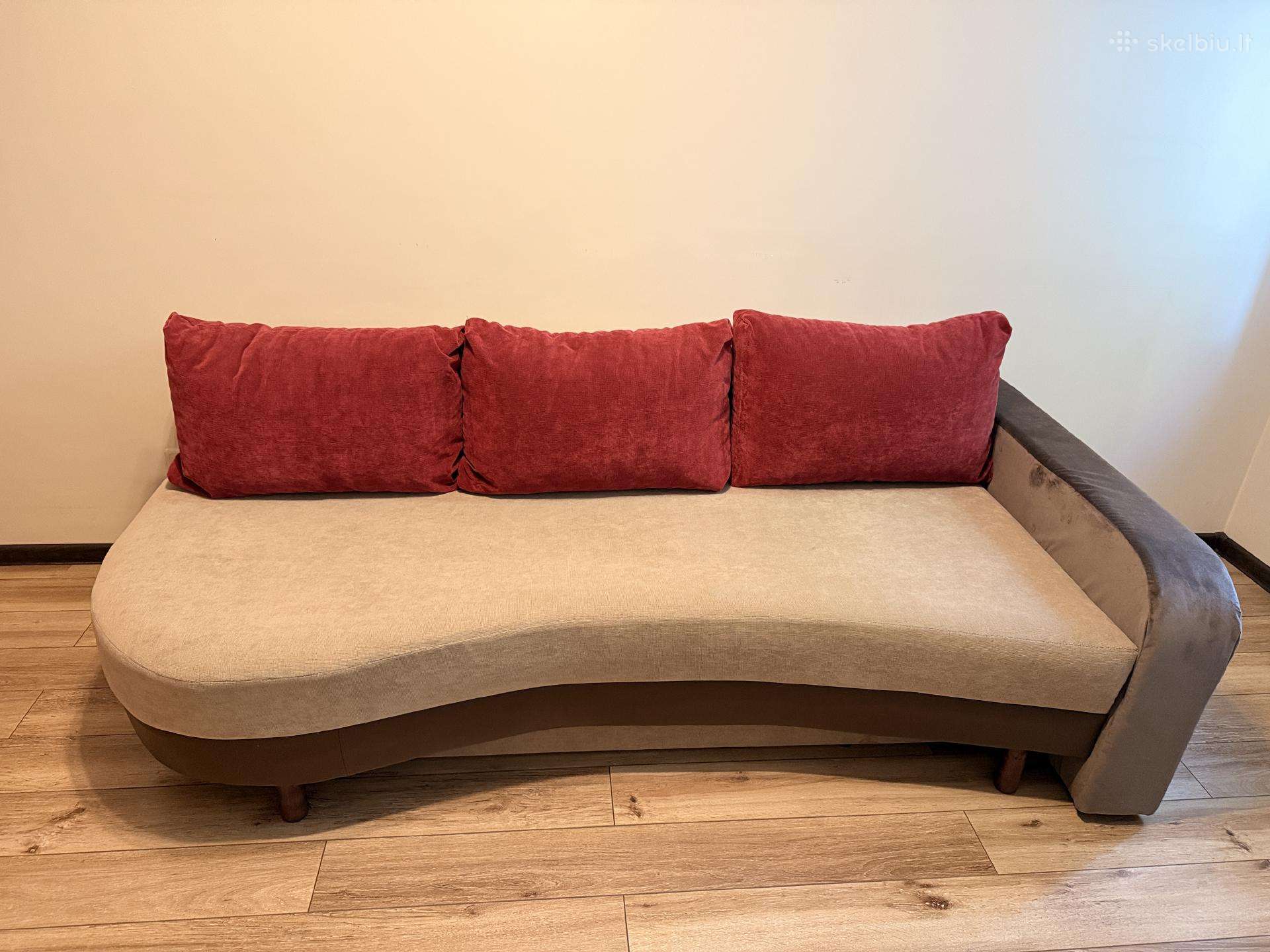 Parduodama išskleidžiama sofa-lova