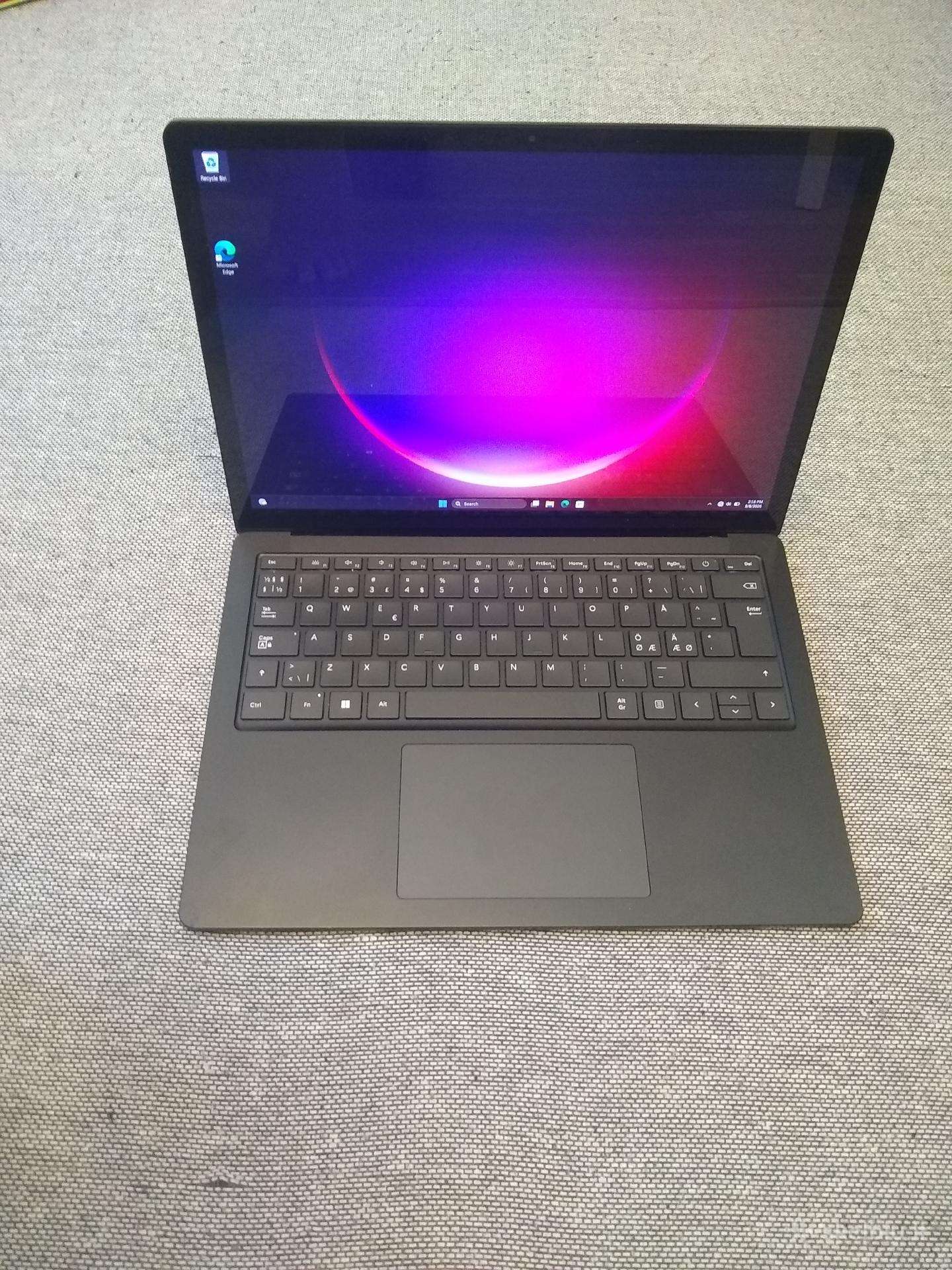 Surface laptop i7-1265u/32/1tb/2k touch