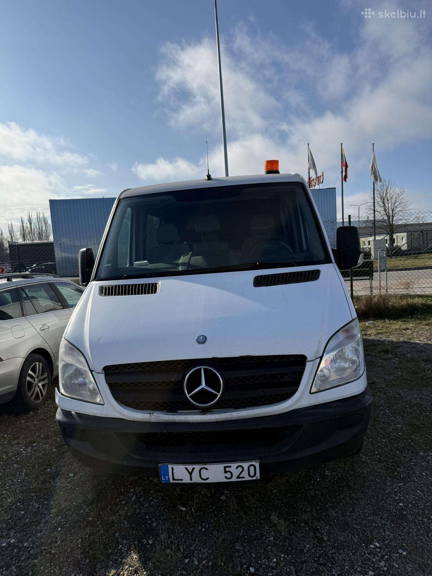 19. Mercedes-benz sprinter