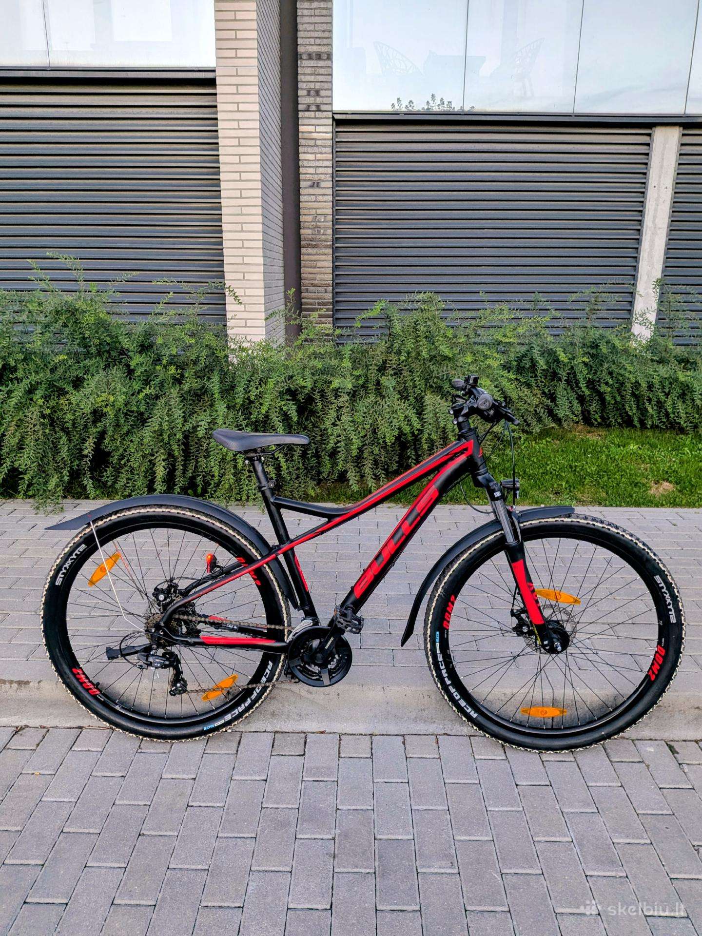 Bulls Racer Street