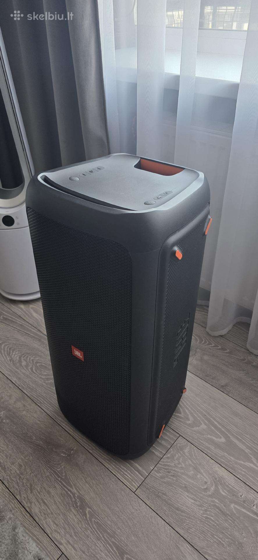 Jbl partybox 300