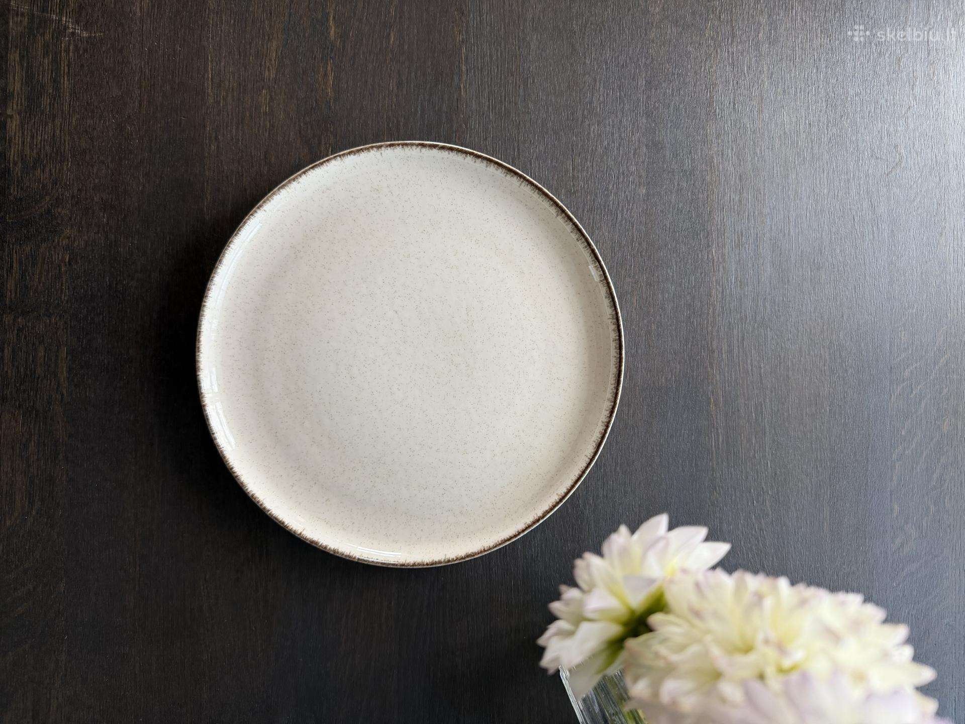 Zara Home lėkščių komplektas 8vnt