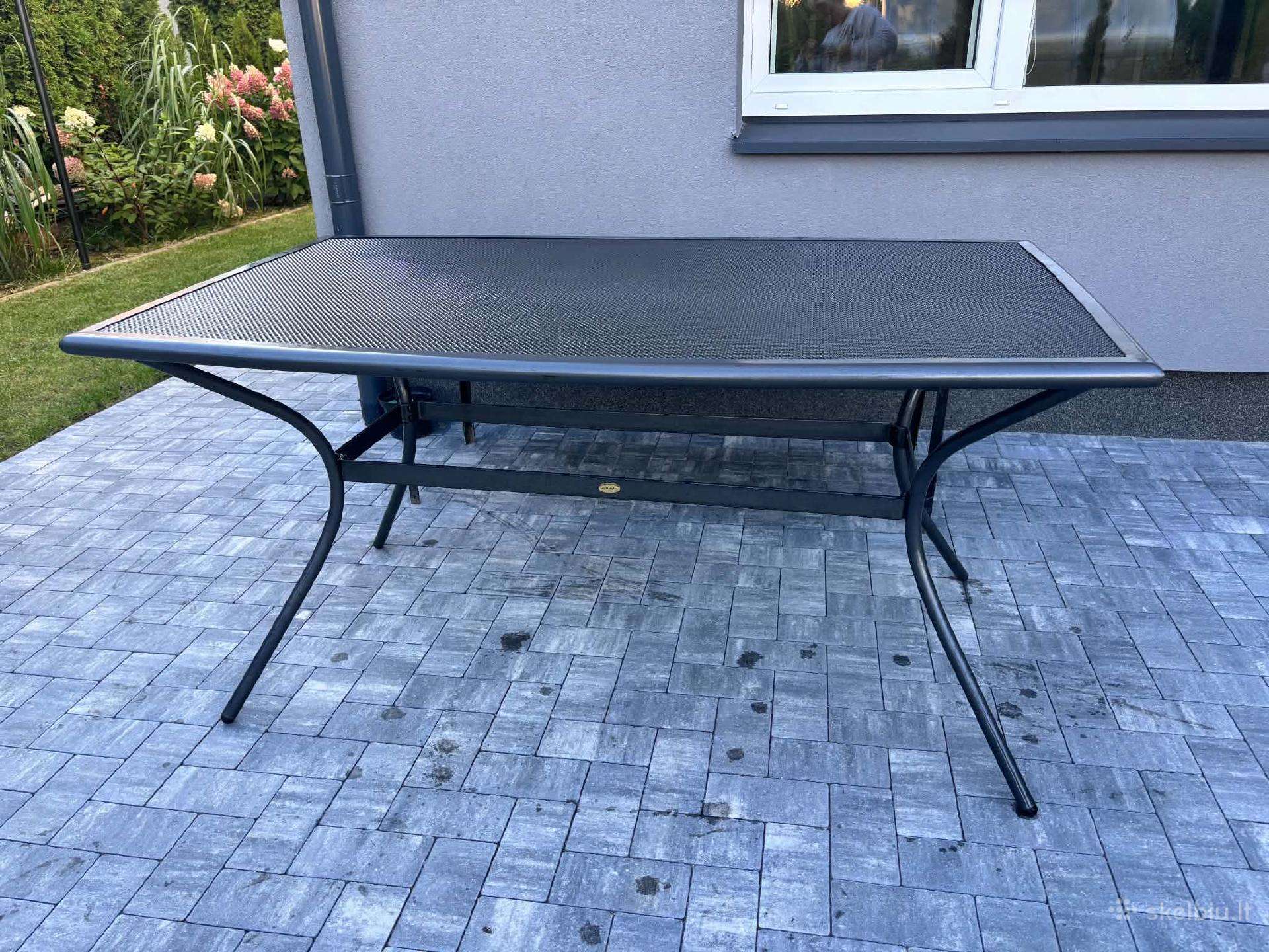 Jutlandia Larvik stalas terasai