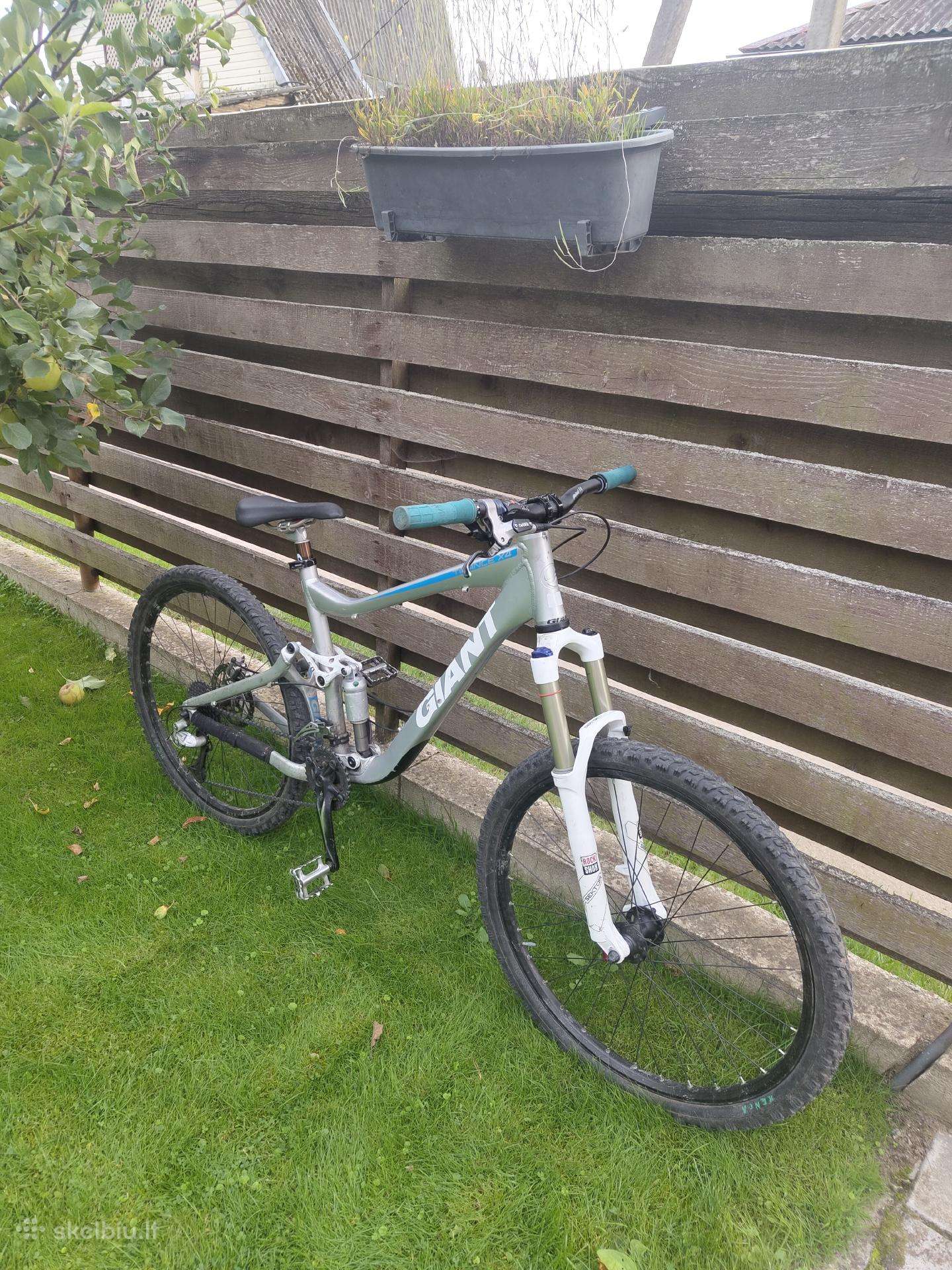 Giant trance x4 custom