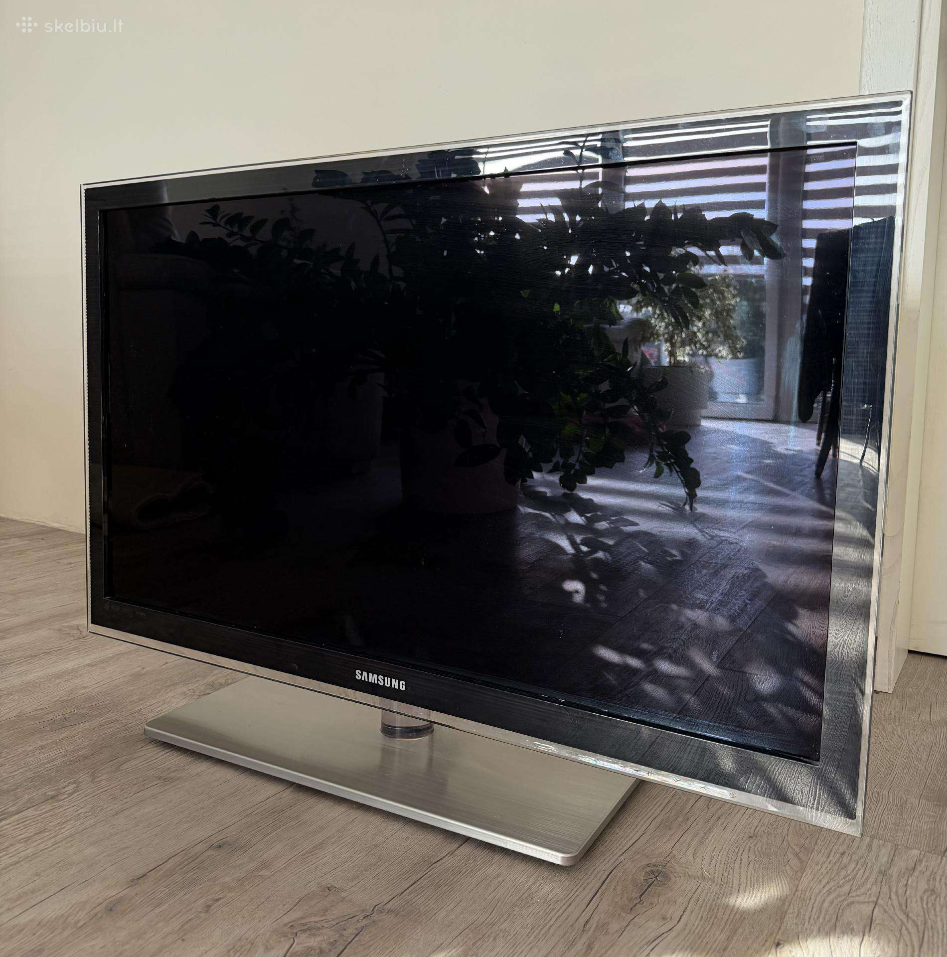 Samsung 43" (108 cm) televizorius – 100 €