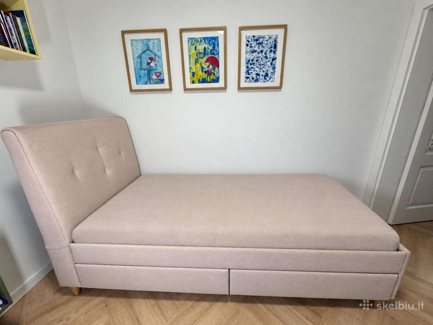 Viengulė lova 200x90 pelenų rožės spalvos