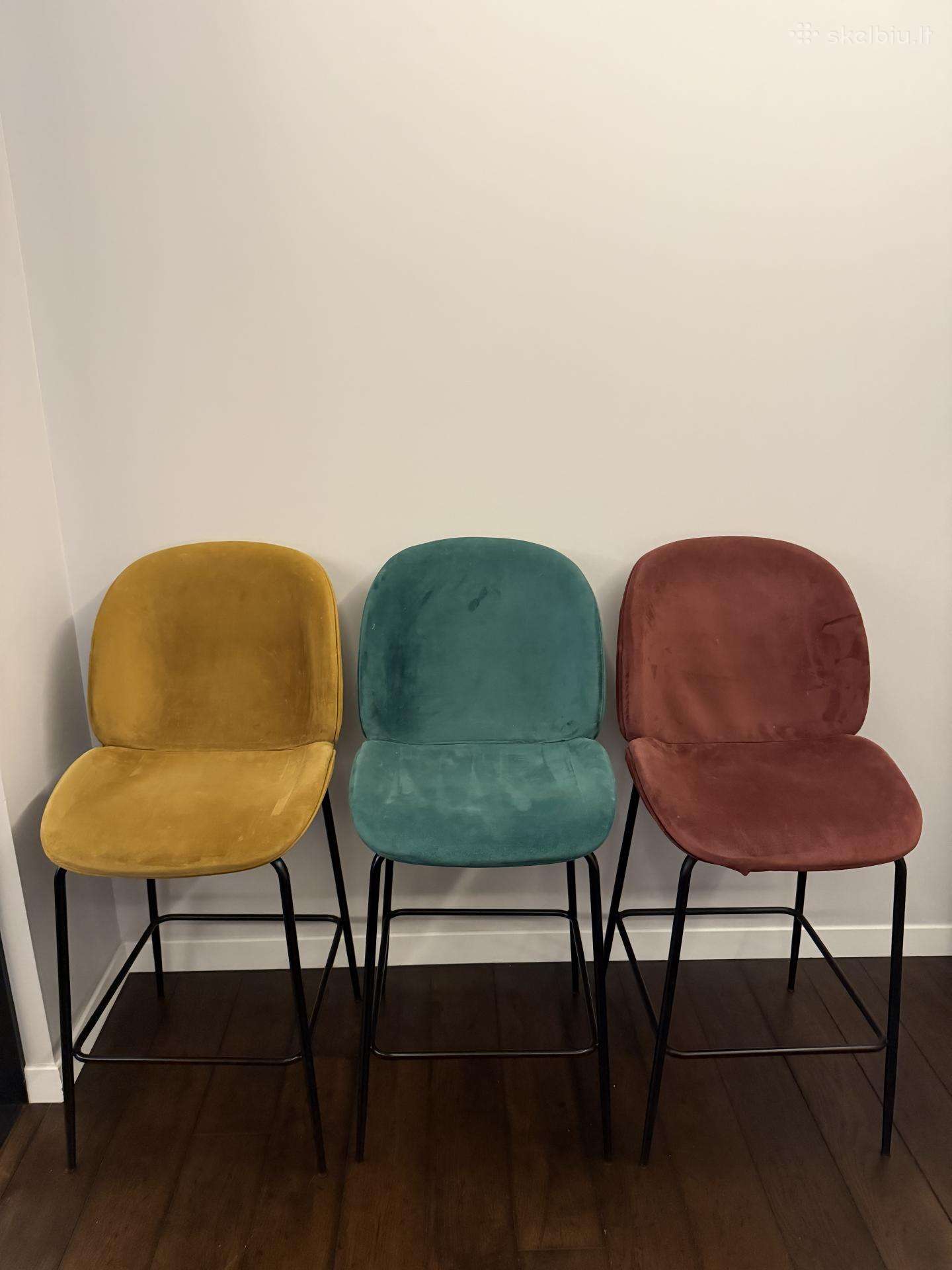 3 vnt. pusbario kėdės, 68cm