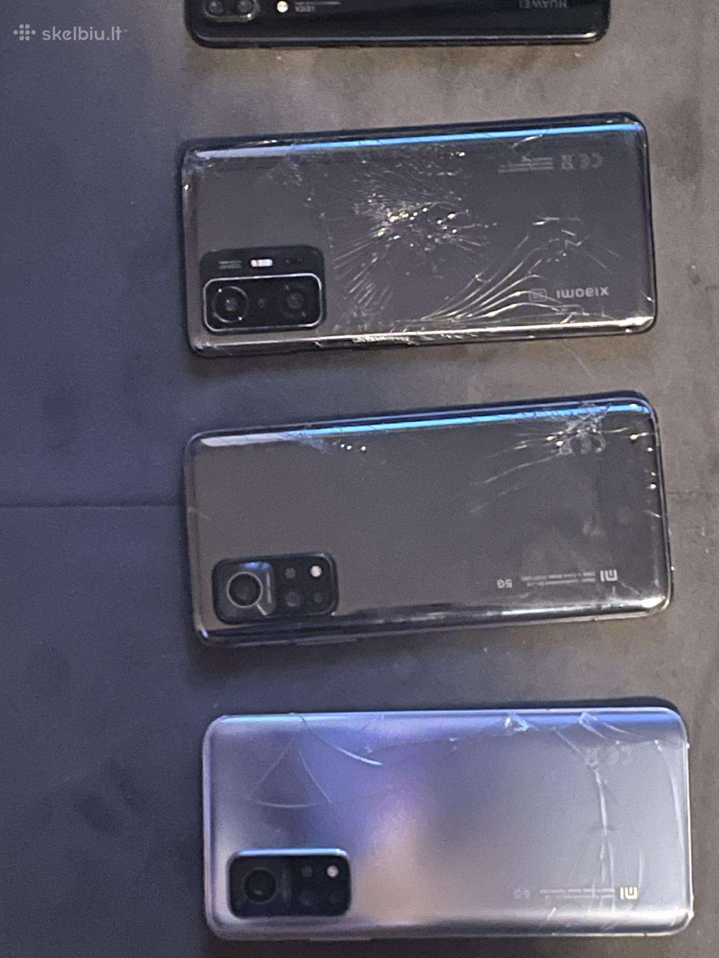 Parduotu 4vnt veikiancius telefonus