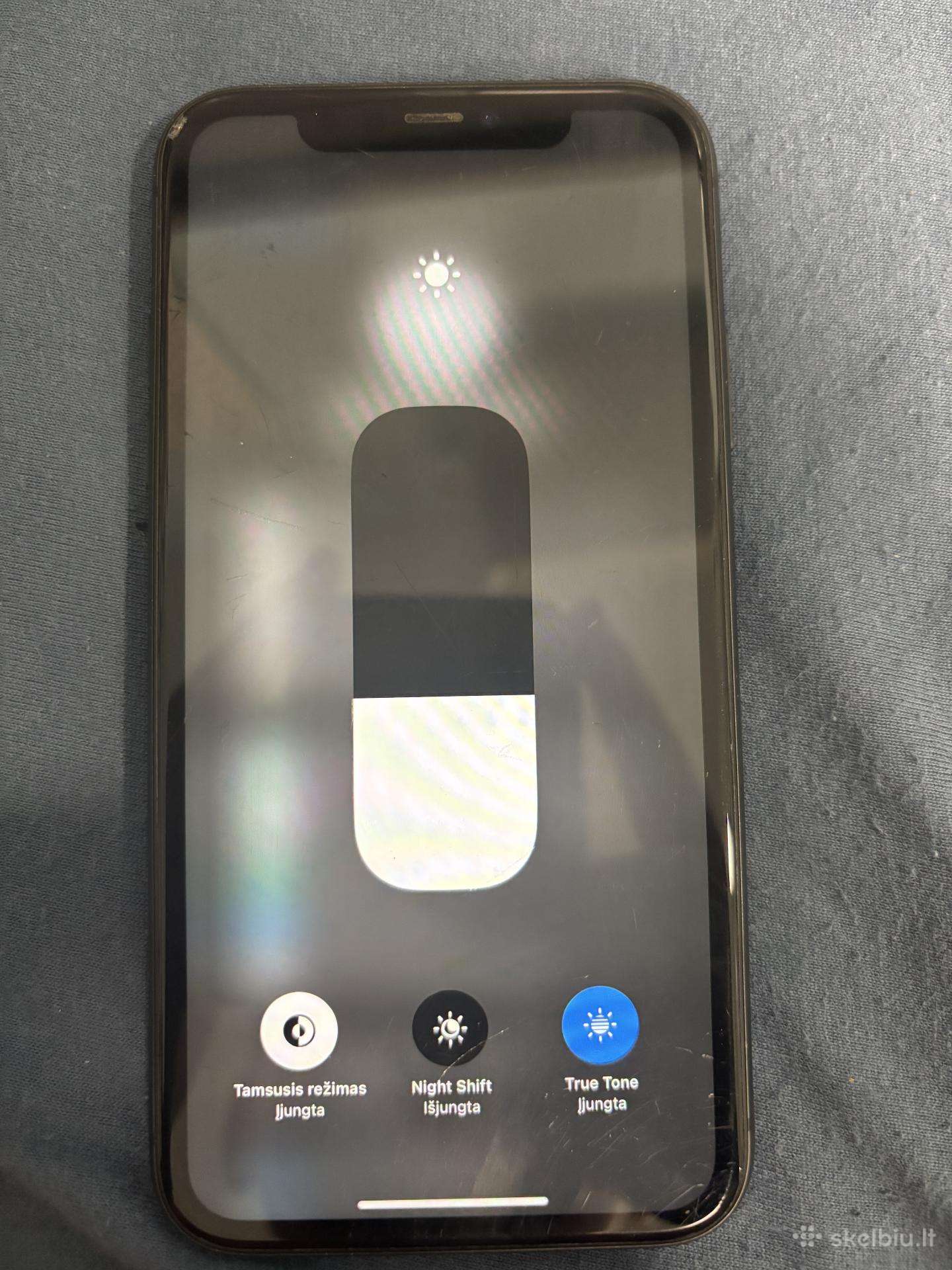 iPhone 11 64 GB