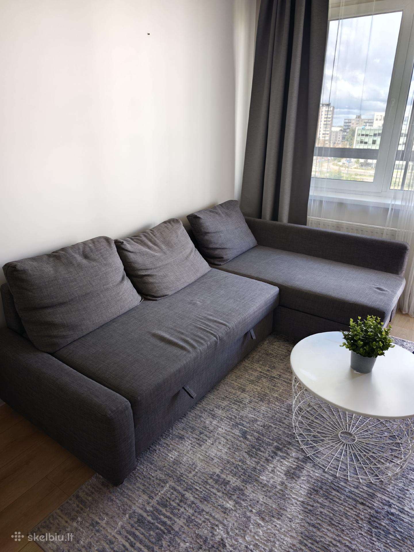 Atiduodame sofa uz isvezima