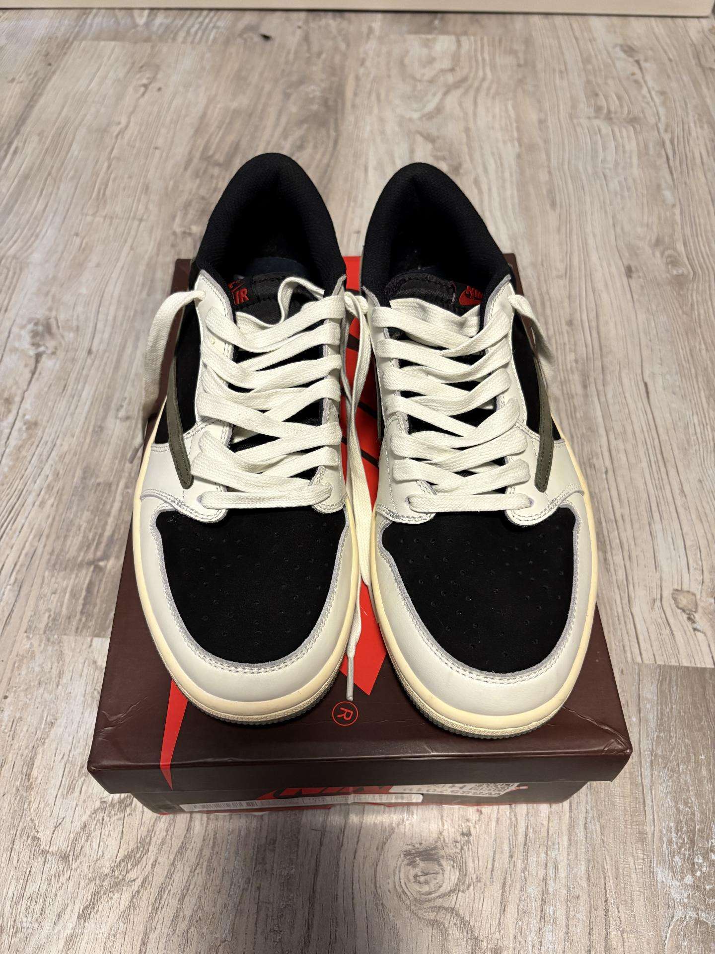 Travis Scott Air Jordan 1 Low stiliaus batai 44.